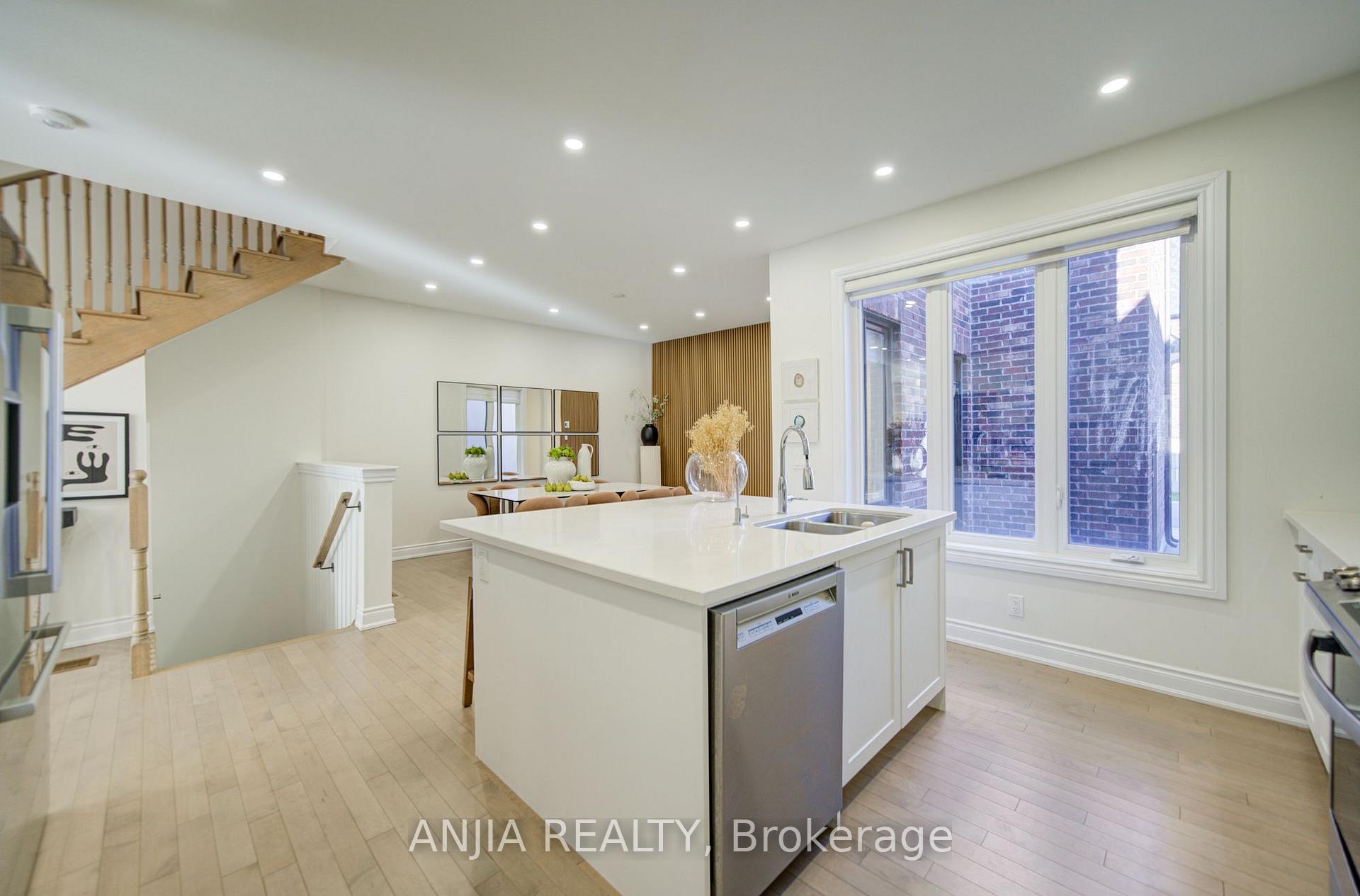Photo 19 of 107 Guardhouse Crescent, Markham, Angus Glen — HOMEH