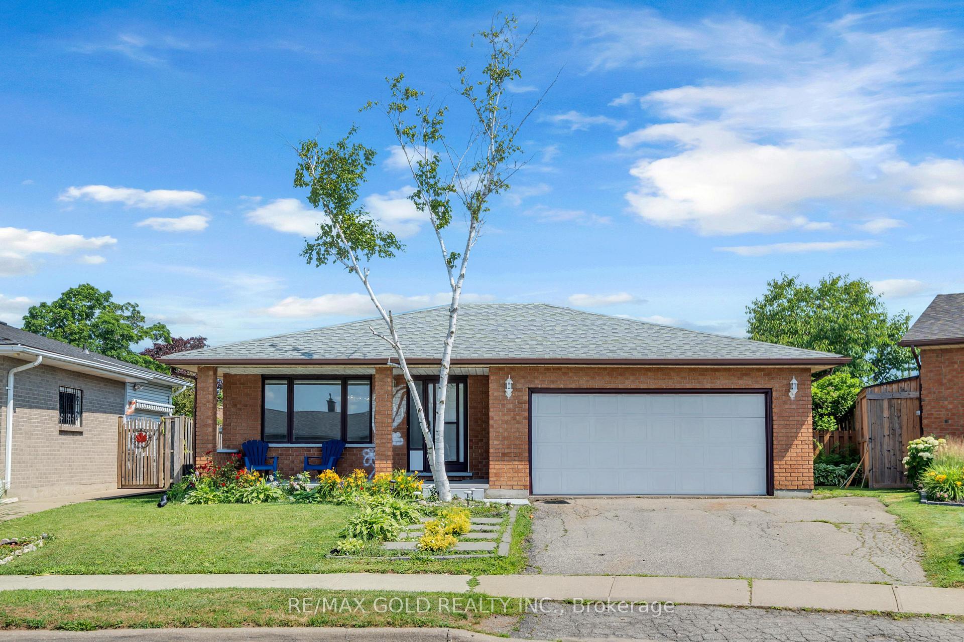 Front of 7651 Swan Street