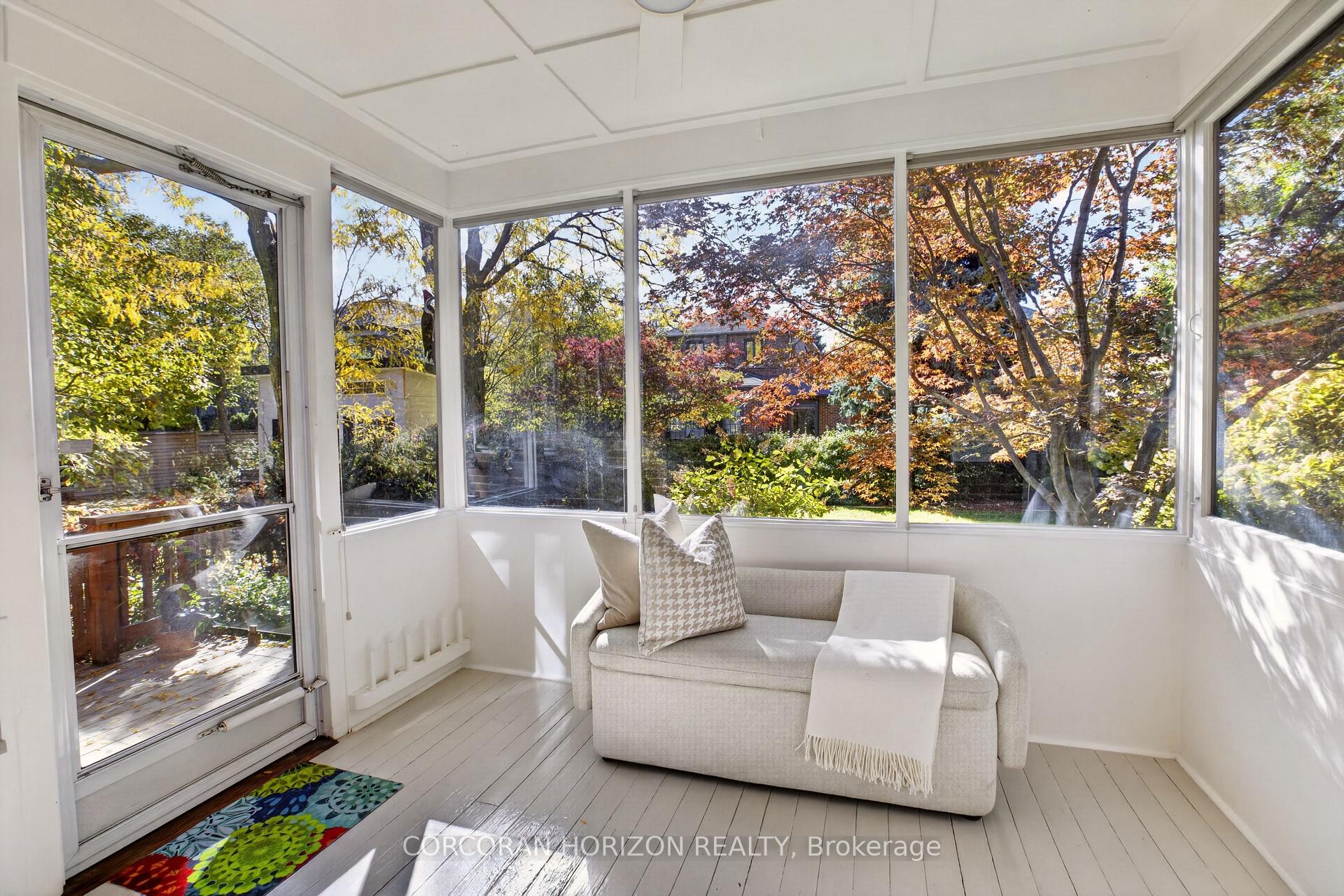 Photo 21 of 27 Armour Boulevard, Toronto, Bedford Park-Nortown — HOMEH