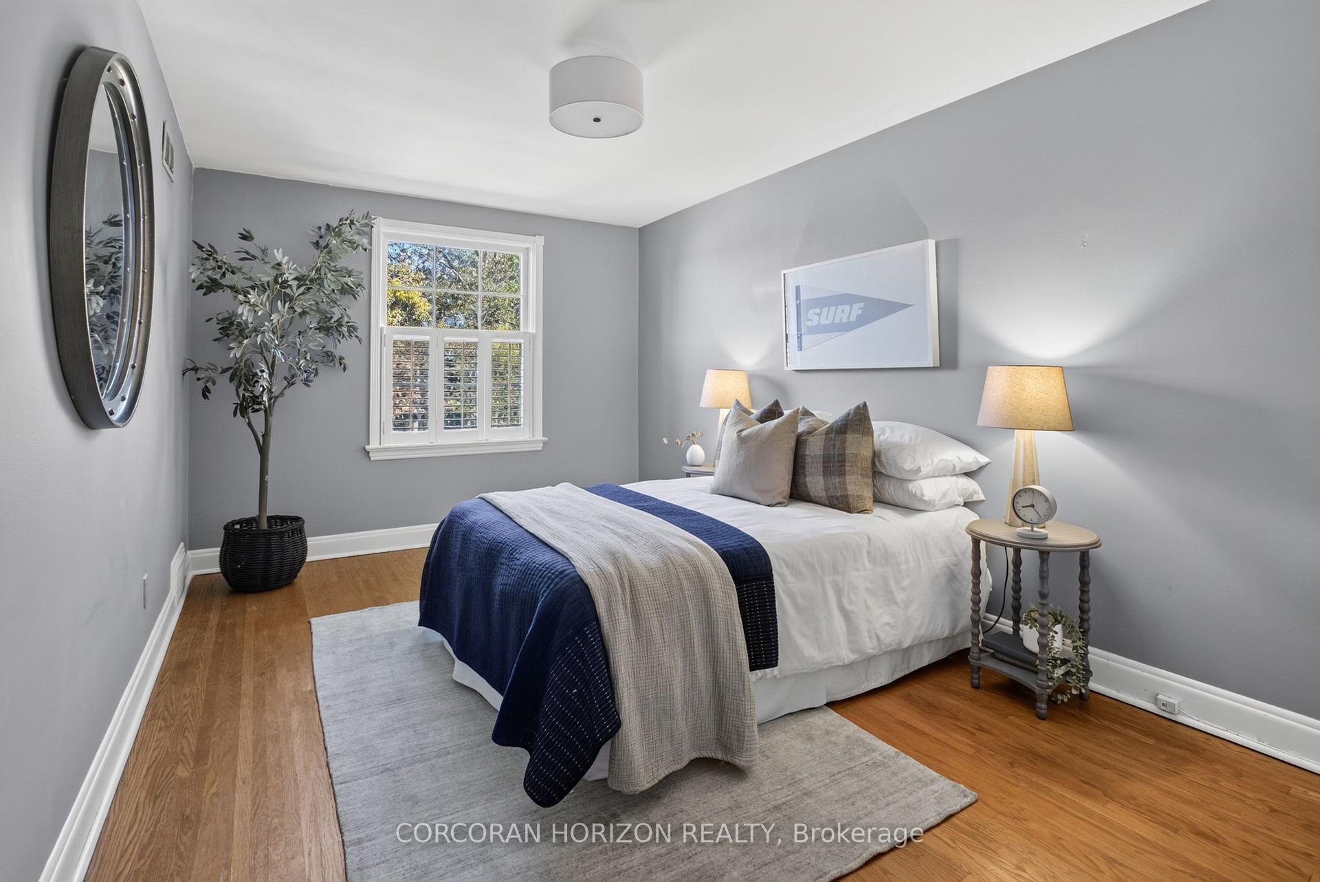 Photo 24 of 27 Armour Boulevard, Toronto, Bedford Park-Nortown — HOMEH