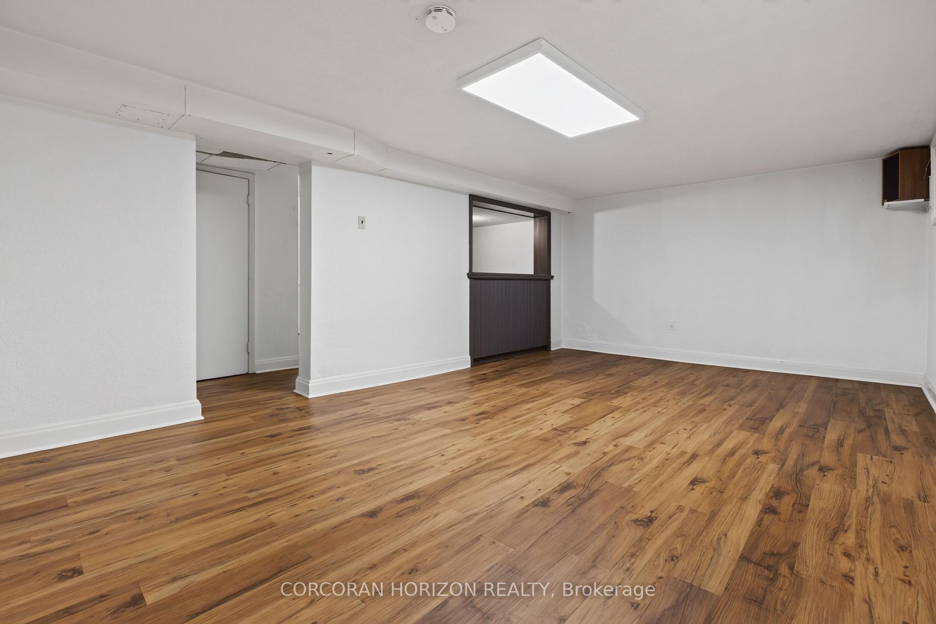 Photo 28 of 27 Armour Boulevard, Toronto, Bedford Park-Nortown — HOMEH