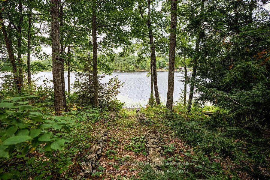 Photo 11 of 1024 See Drive, Central Frontenac, Frontenac Centre — HOMEH