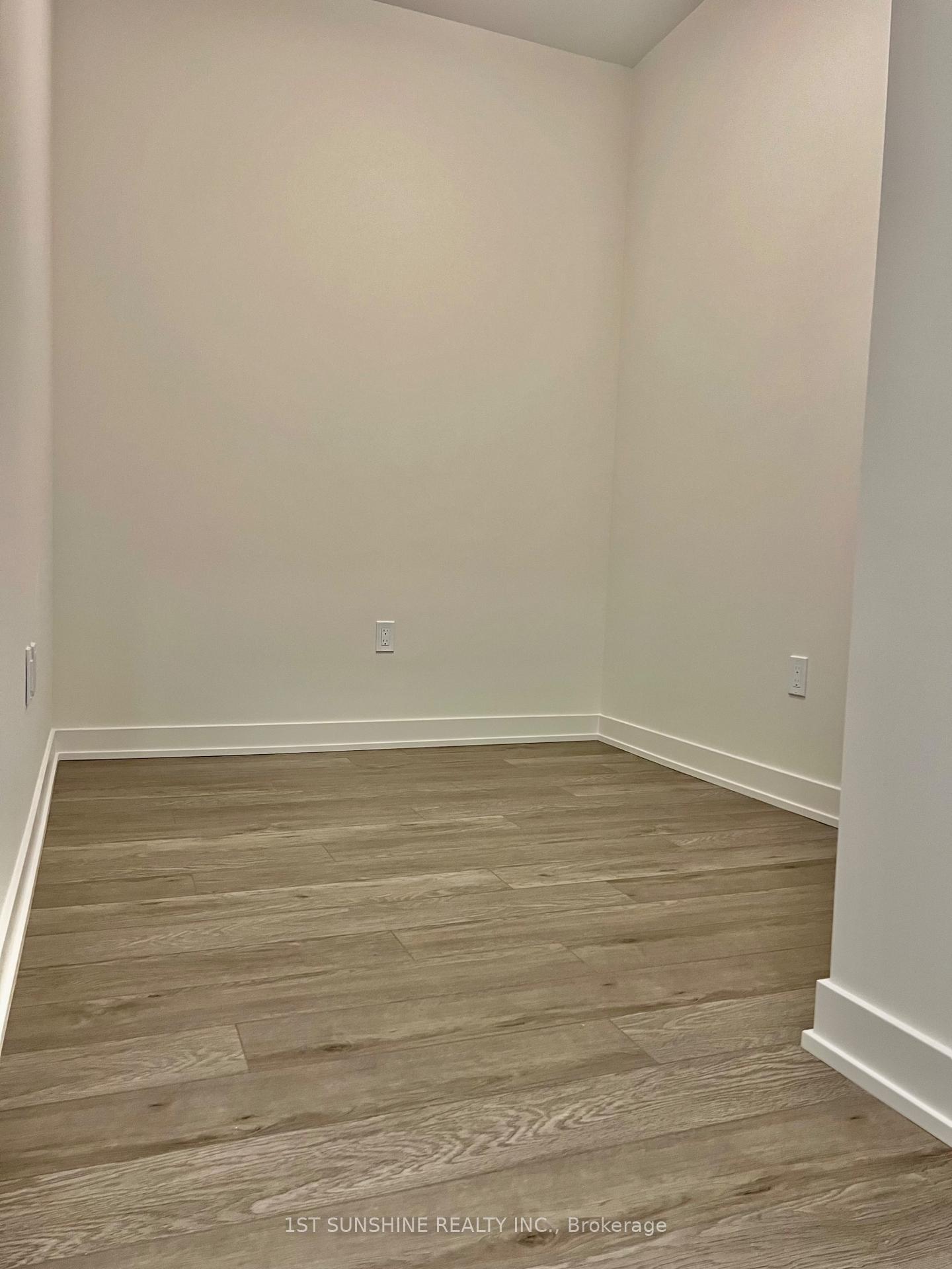 Photo 11 of Unit 1112, 212 King William Street, Hamilton, Beasley — HOMEH