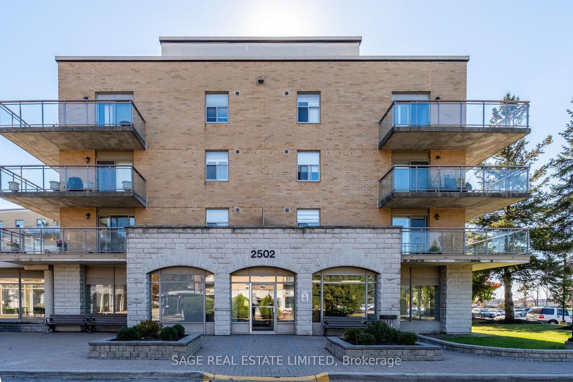 Photo 1 of Unit 309, 2502 Rutherford Road, Vaughan, Maple — HOMEH