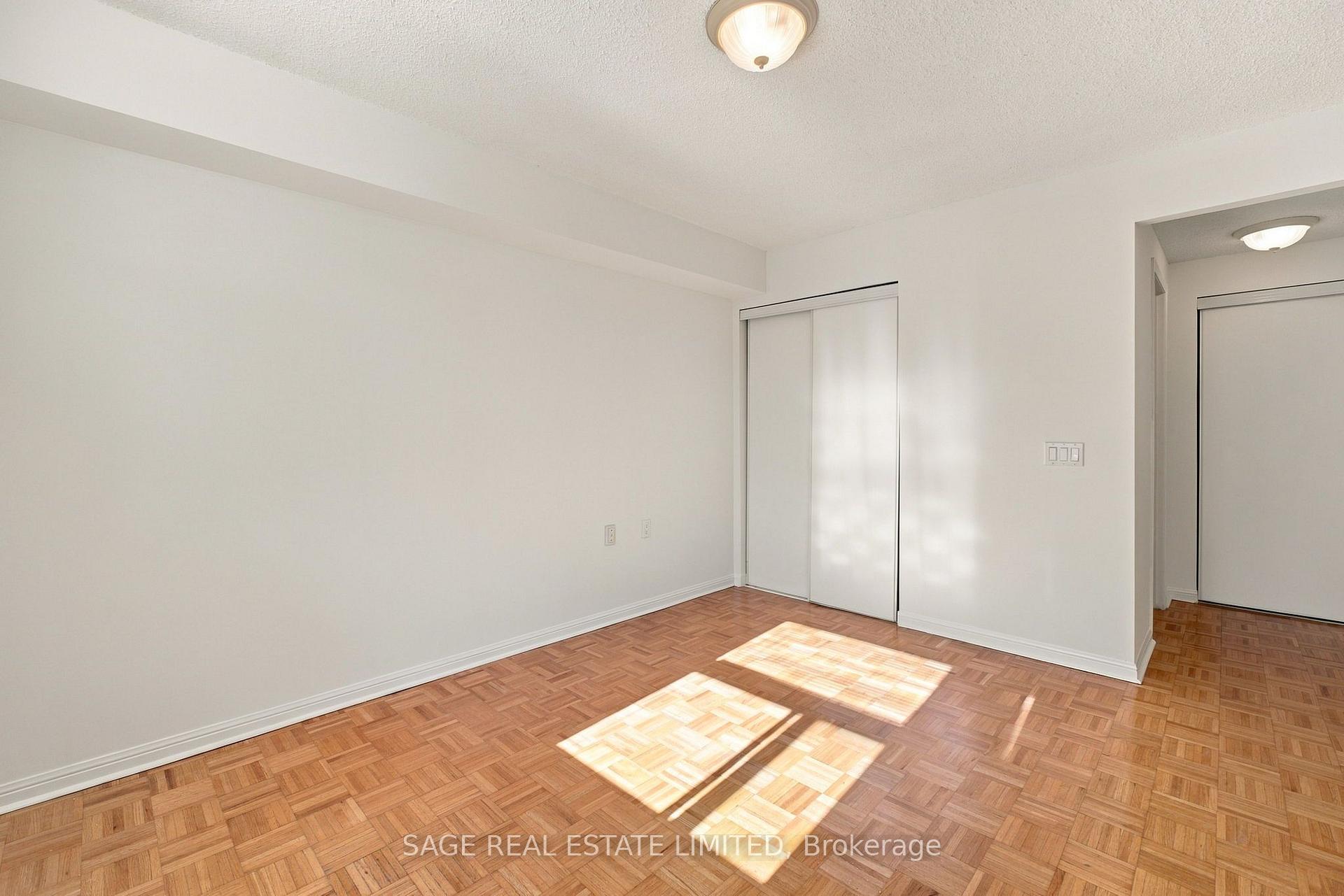 Photo 19 of Unit 309, 2502 Rutherford Road, Vaughan, Maple — HOMEH