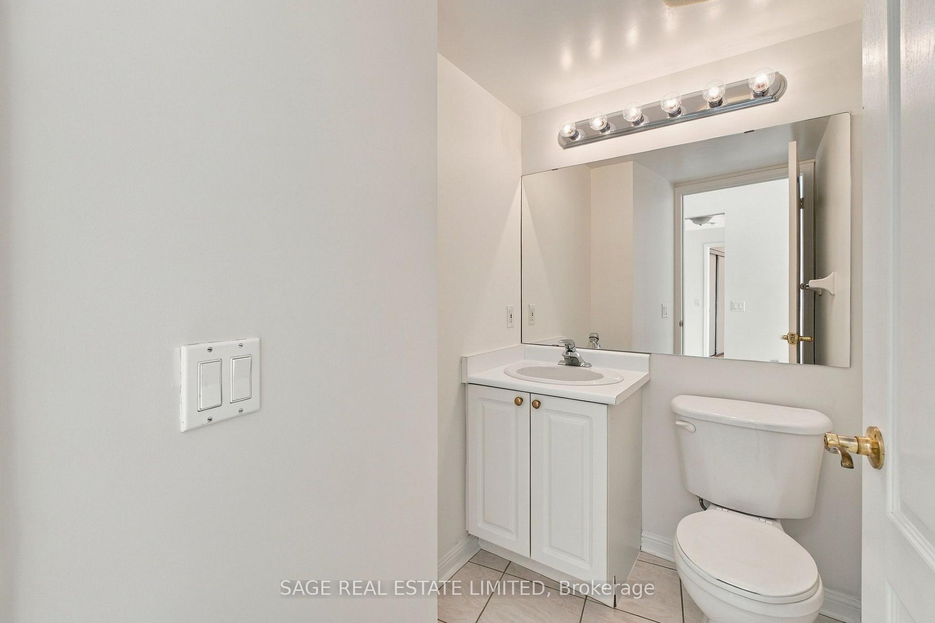 Photo 21 of Unit 309, 2502 Rutherford Road, Vaughan, Maple — HOMEH