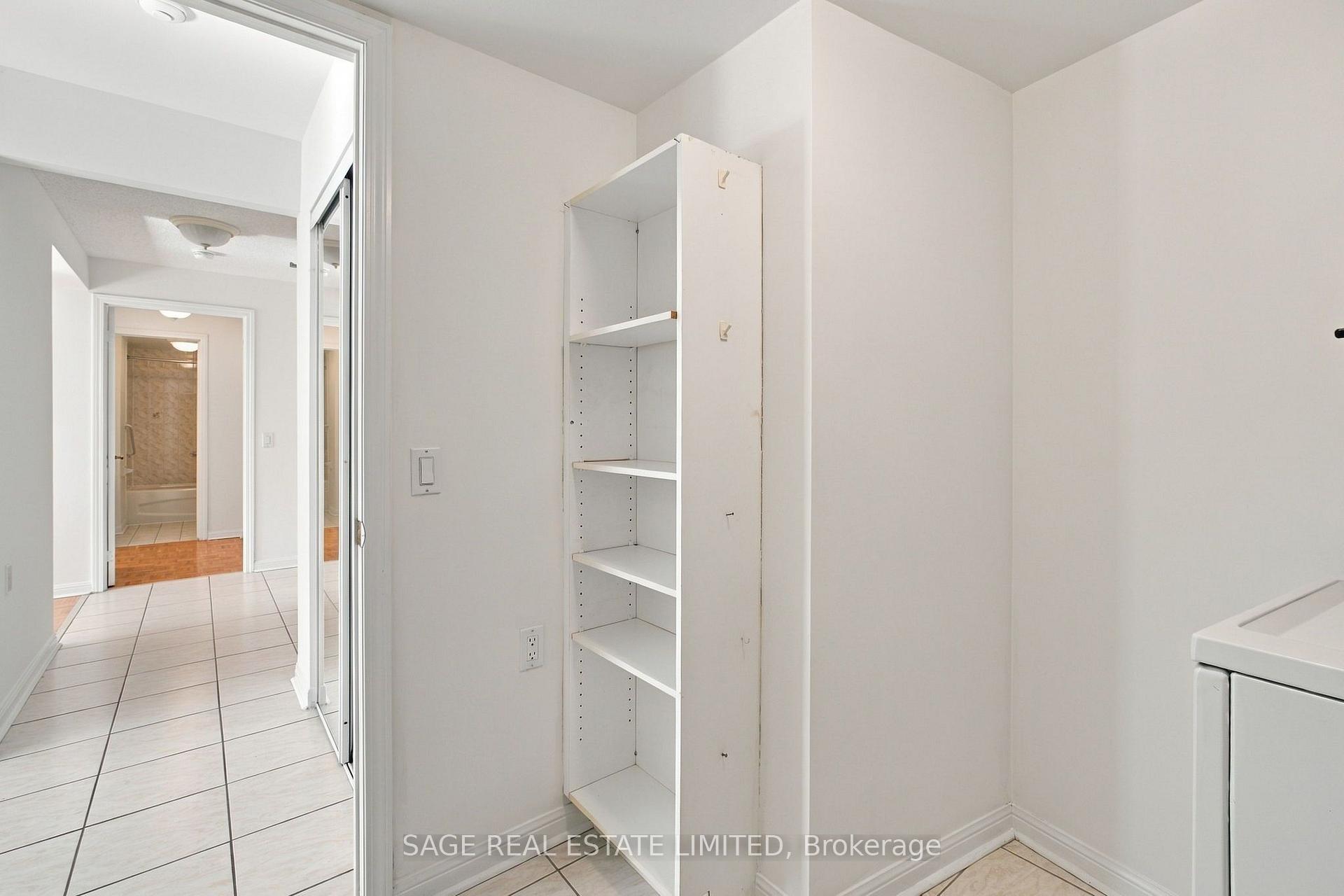 Photo 23 of Unit 309, 2502 Rutherford Road, Vaughan, Maple — HOMEH