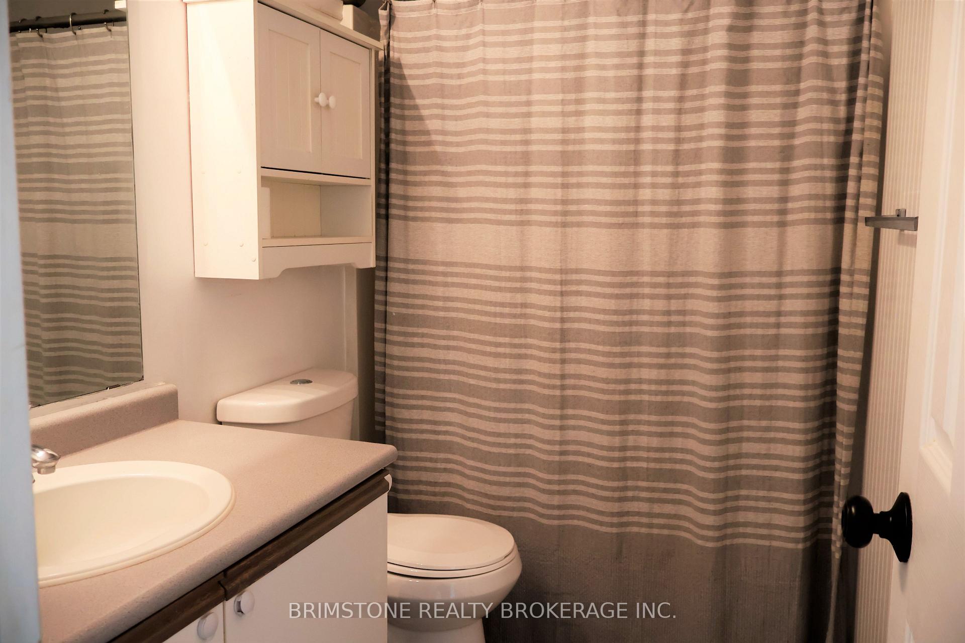 Photo 19 of 204 Pickett Crescent, Barrie, Painswick North — HOMEH