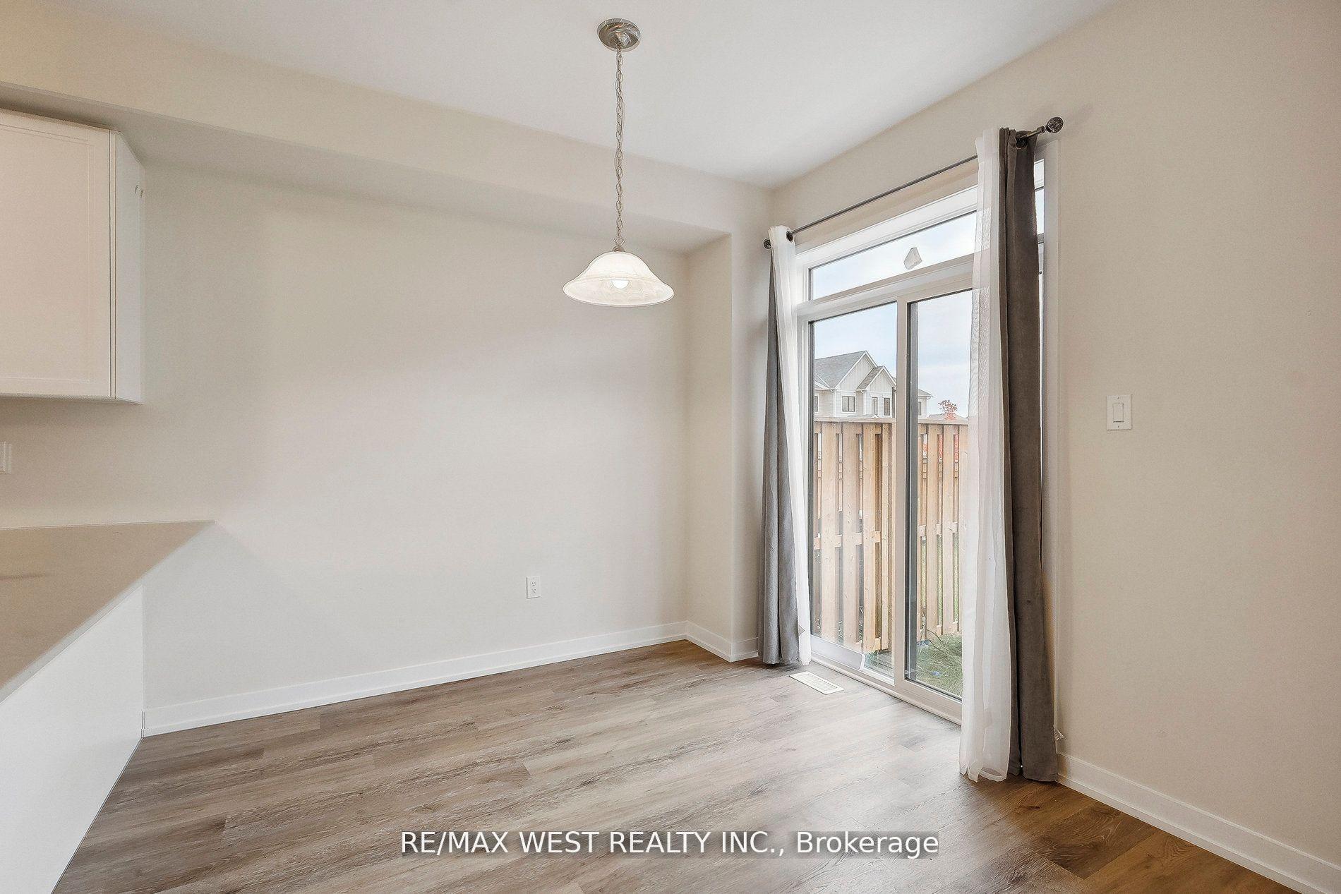 Photo 17 of Unit 37, 7789 Kalar Road, Niagara Falls, Brown — HOMEH