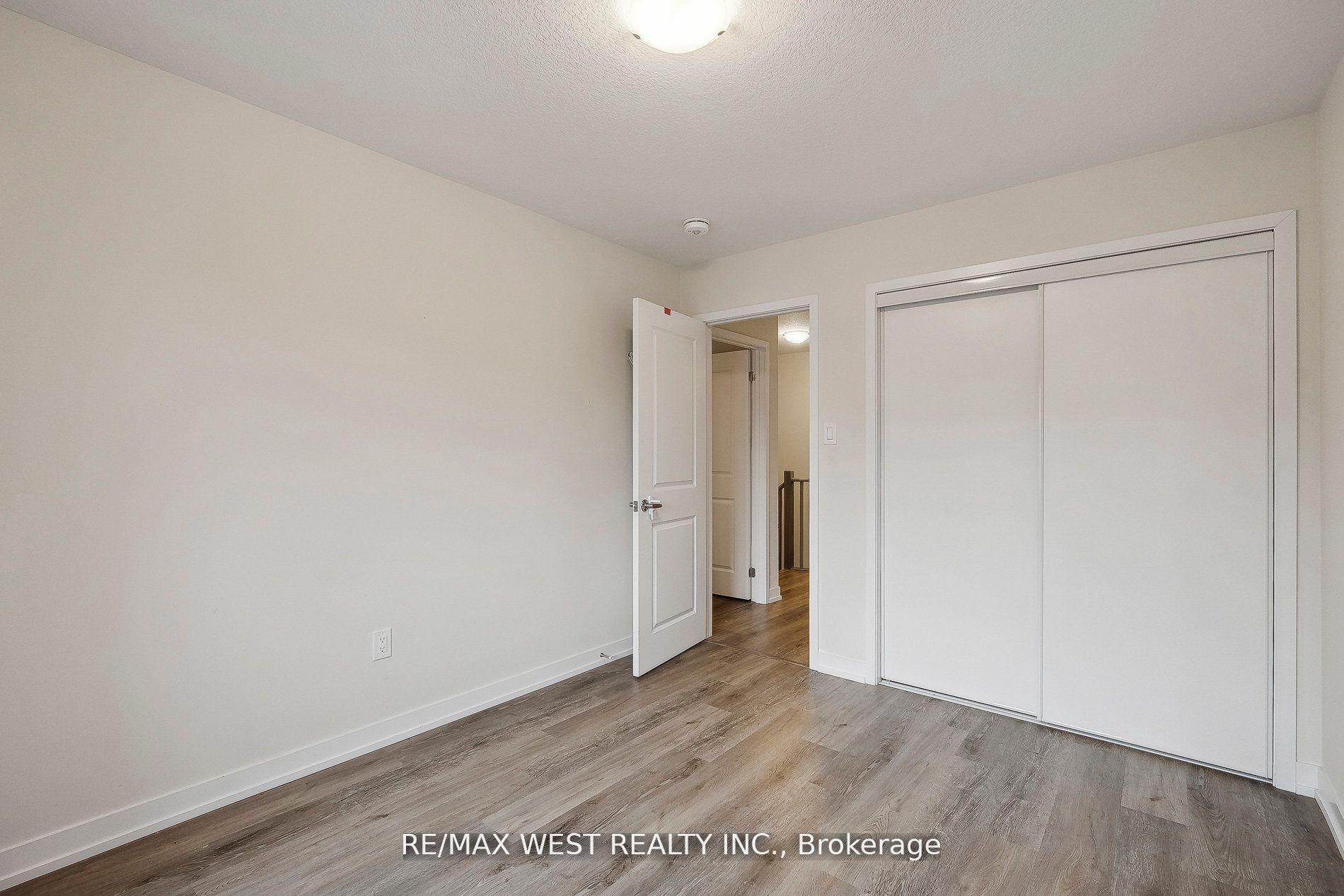 Photo 21 of Unit 37, 7789 Kalar Road, Niagara Falls, Brown — HOMEH