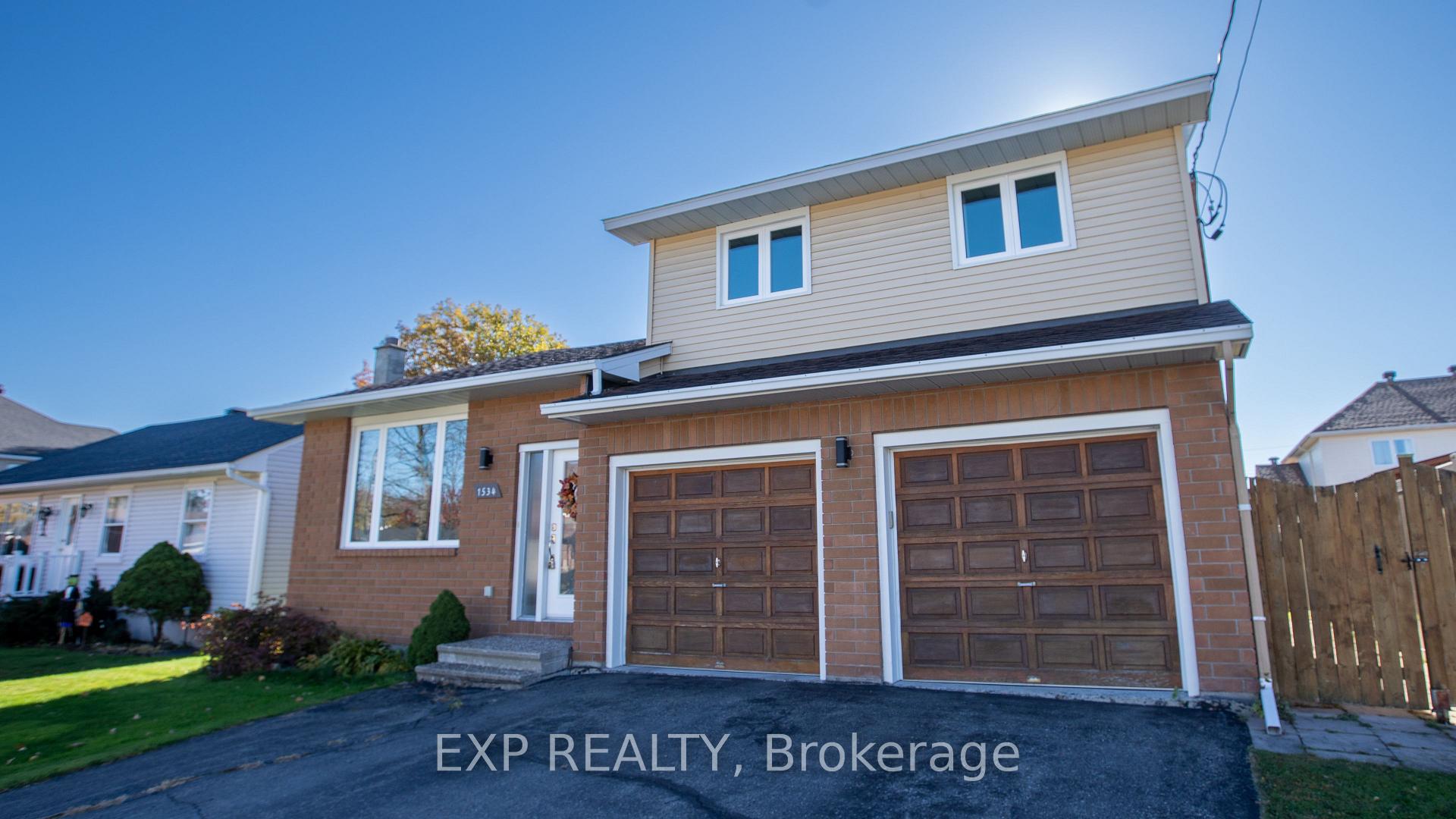 Photo 2 of 1534 Rosebella Avenue, Ottawa, Blossom Park/Kemp Park/Findlay Creek — HOMEH