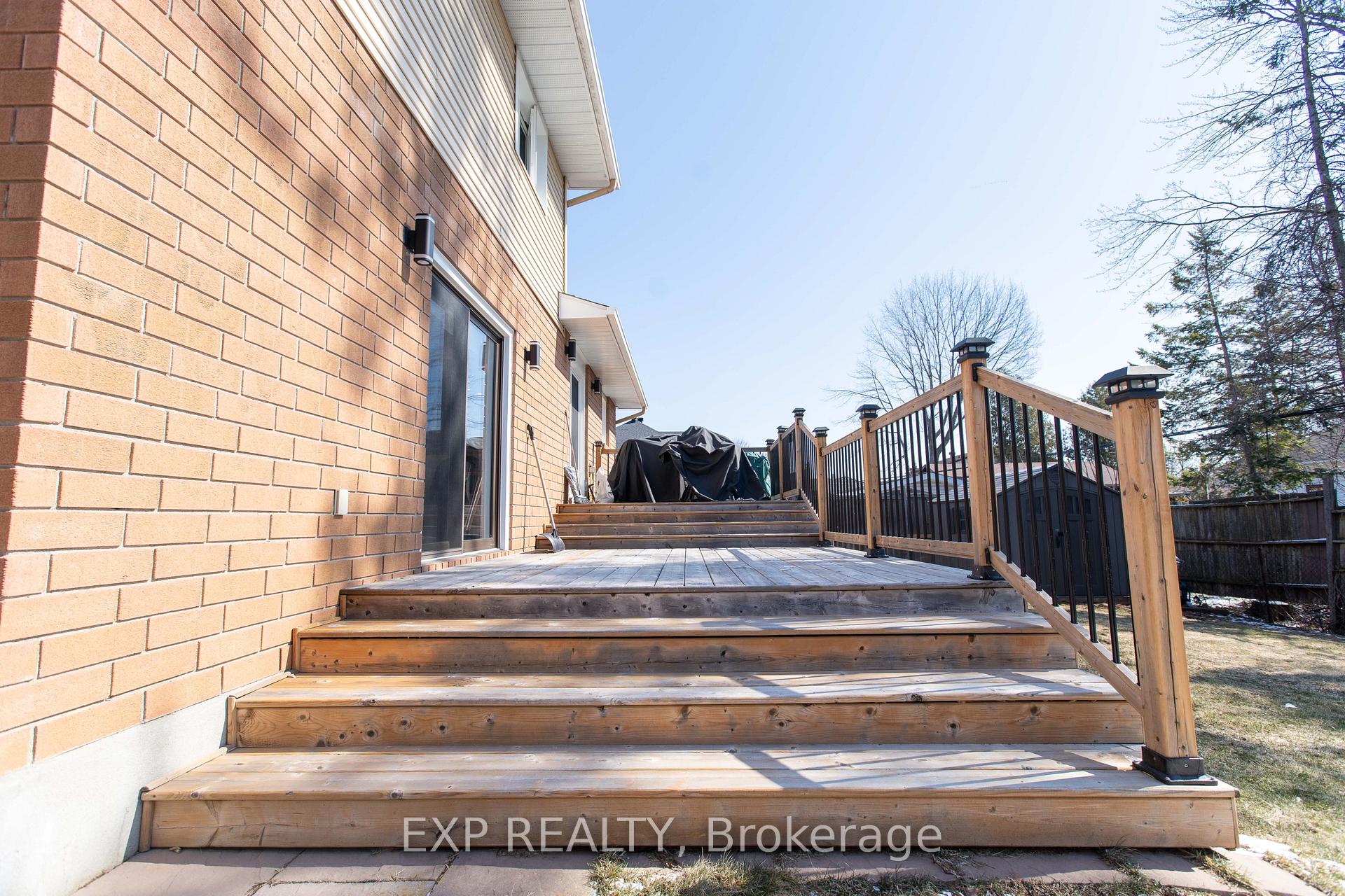 Photo 5 of 1534 Rosebella Avenue, Ottawa, Blossom Park/Kemp Park/Findlay Creek — HOMEH