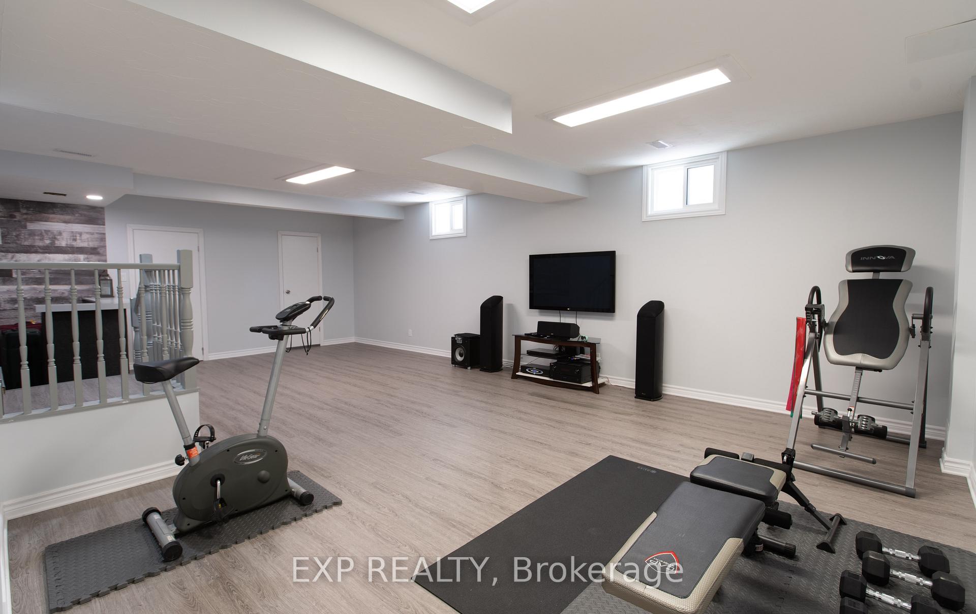 Photo 10 of 1534 Rosebella Avenue, Ottawa, Blossom Park/Kemp Park/Findlay Creek — HOMEH