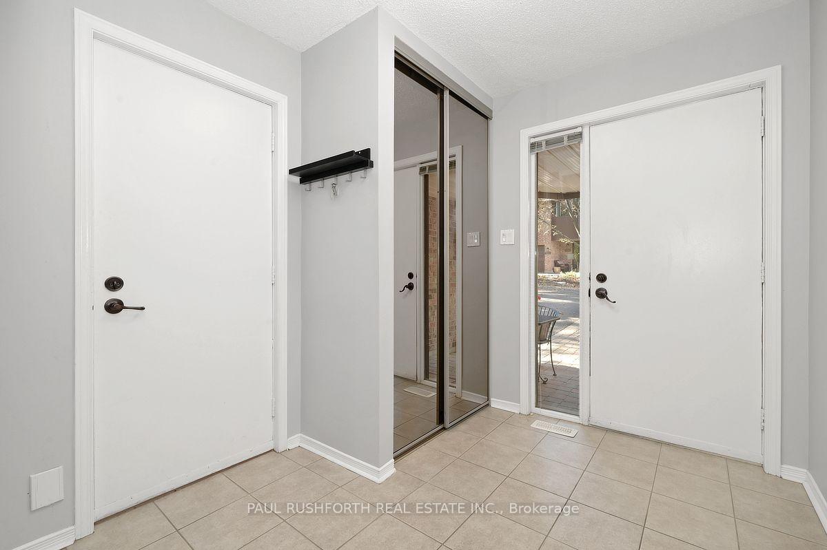 Photo 4 of 1469 Mattagami Street, Ottawa, Sawmill Creek/Timbermill — HOMEH