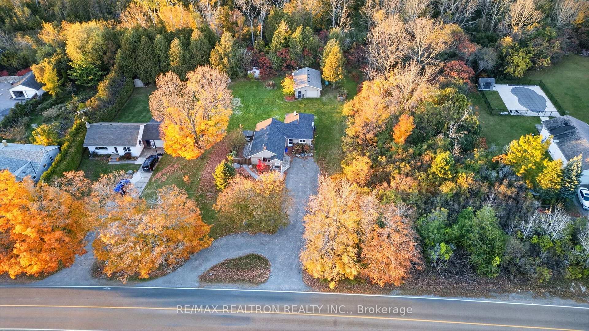 Photo 4 of 9418 Danforth Road E, Cobourg — HOMEH