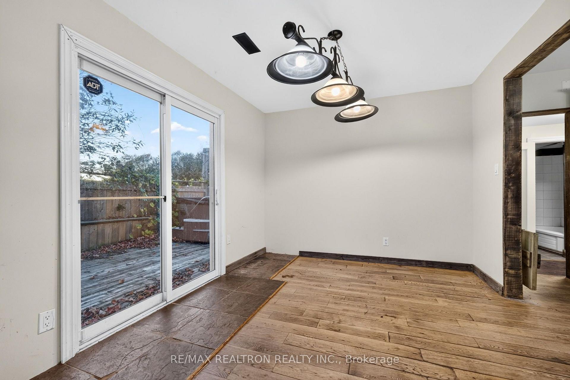 Photo 12 of 9418 Danforth Road E, Cobourg — HOMEH