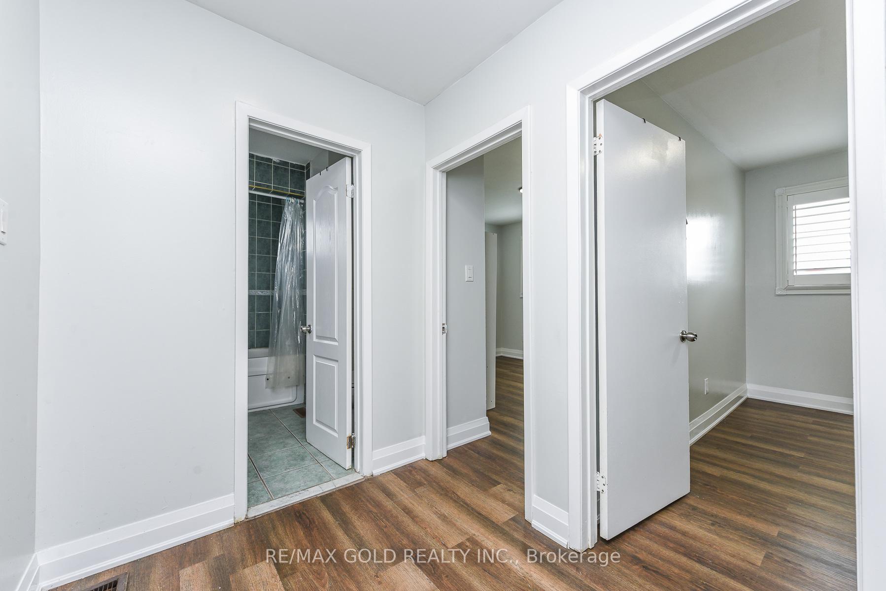 Photo 19 of 3773 Darla Drive, Mississauga, Malton — HOMEH