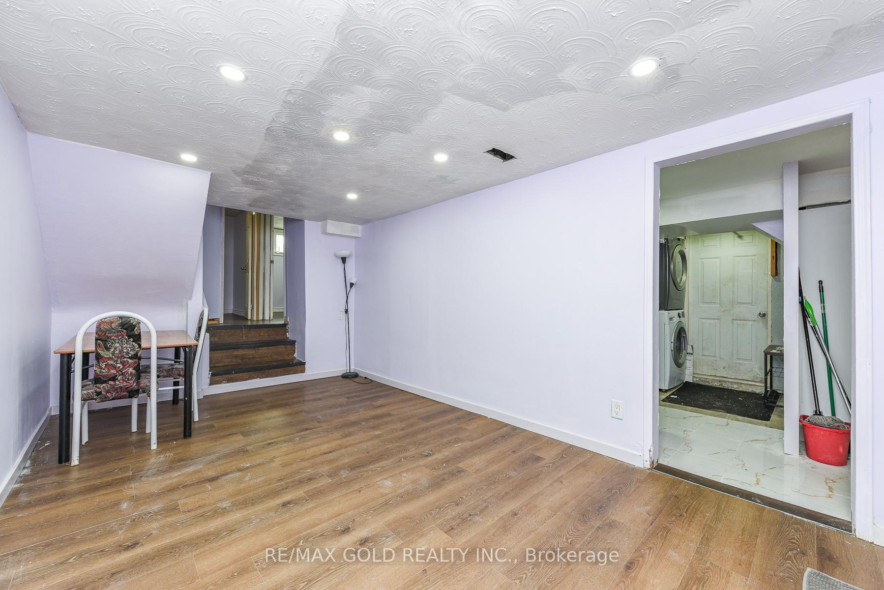 Photo 30 of 3773 Darla Drive, Mississauga, Malton — HOMEH