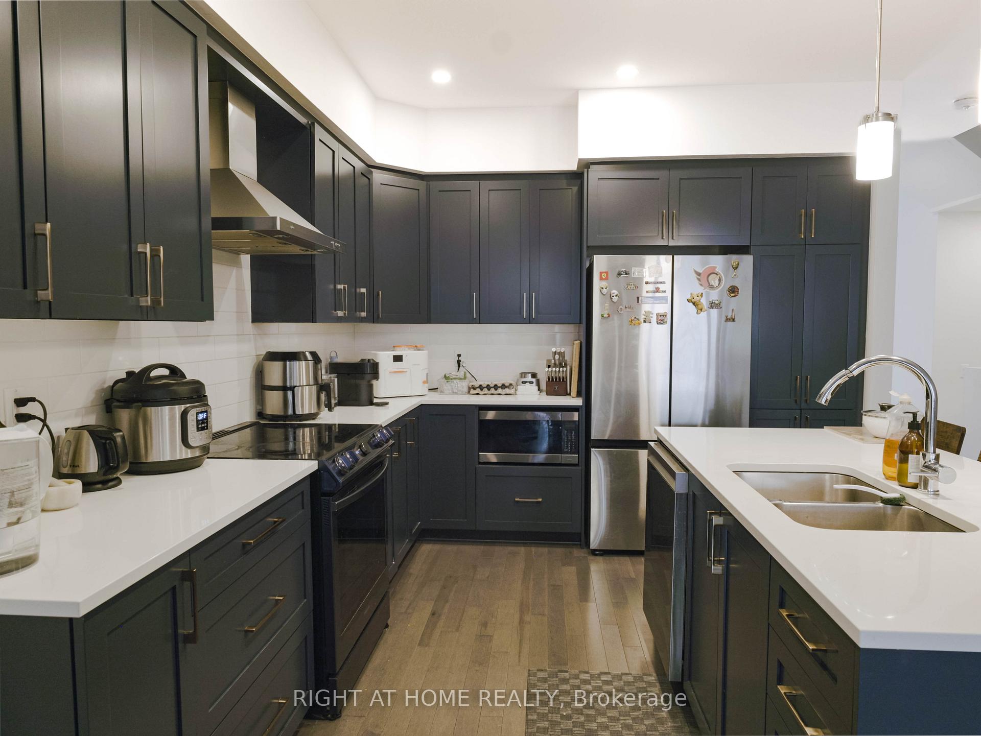 Photo 7 of 149 Wabikon Crescent, Ottawa, Blossom Park/Kemp Park/Findlay Creek — HOMEH