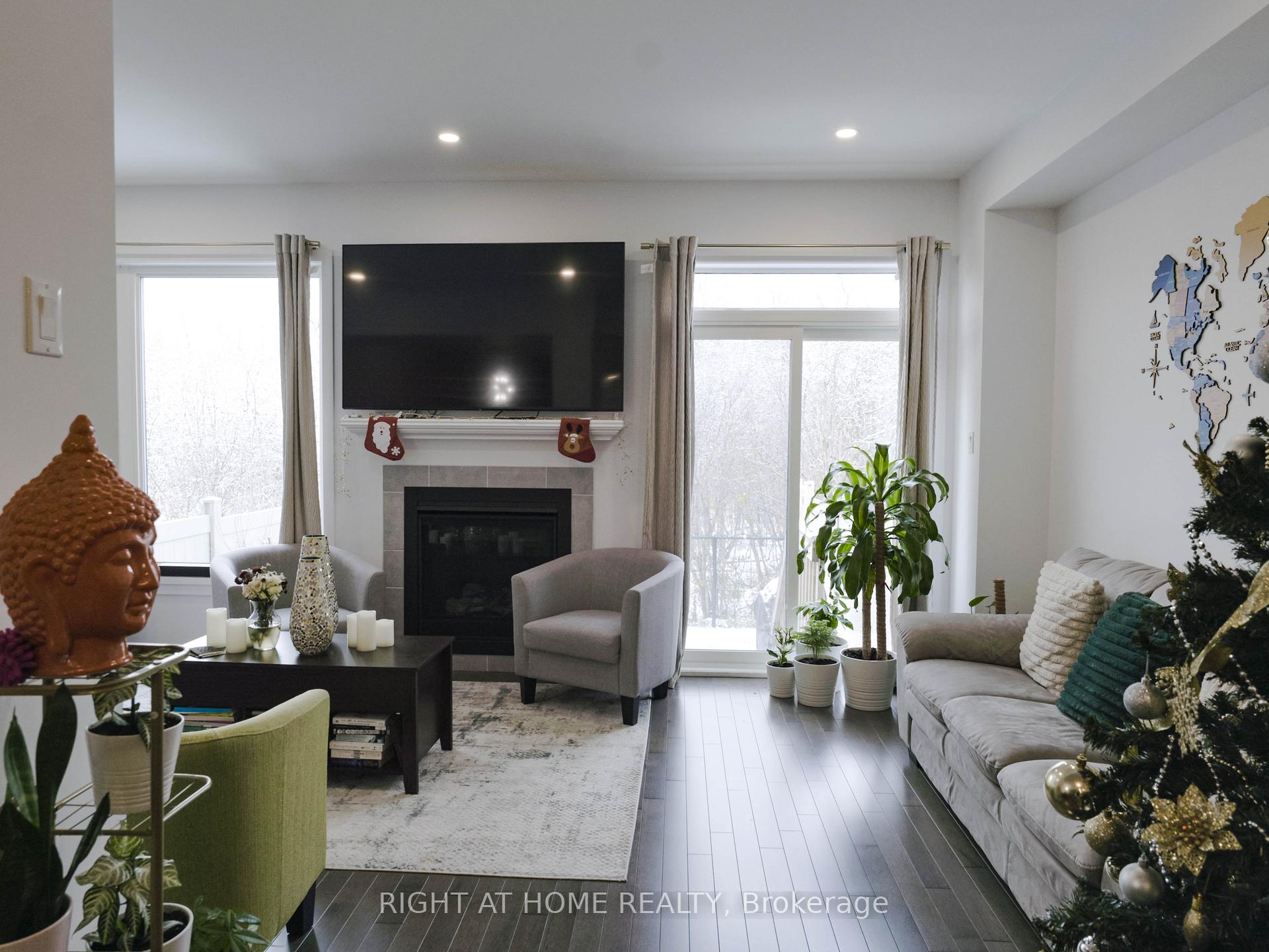 Photo 11 of 149 Wabikon Crescent, Ottawa, Blossom Park/Kemp Park/Findlay Creek — HOMEH