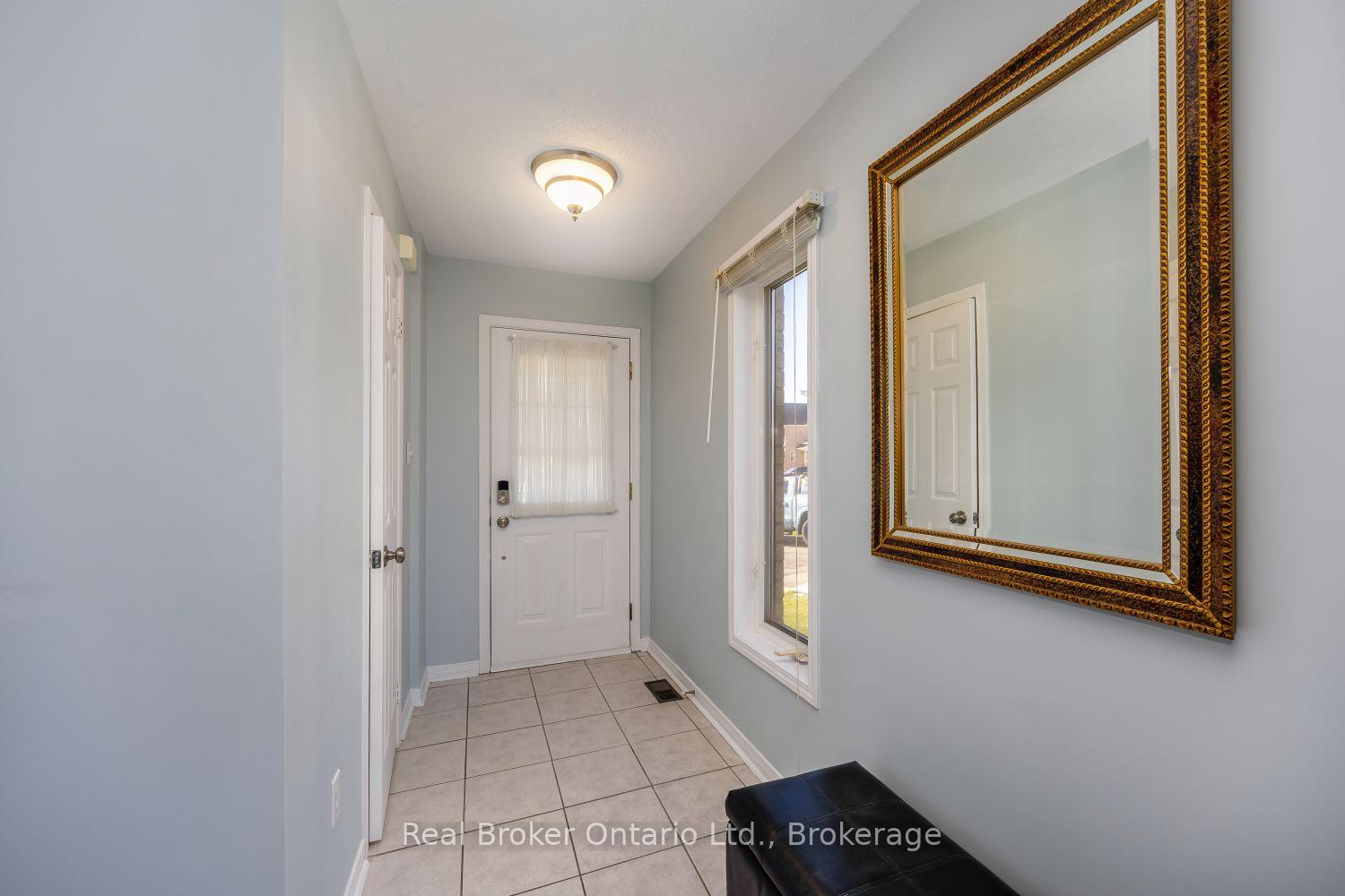 Photo 6 of 213 Hutton Place, Clarington, Bowmanville — HOMEH