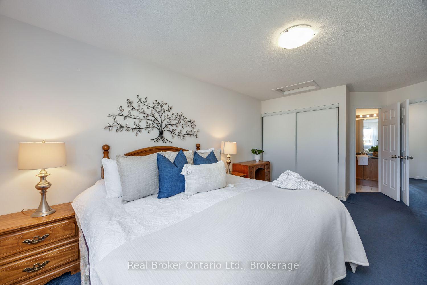 Photo 23 of 213 Hutton Place, Clarington, Bowmanville — HOMEH