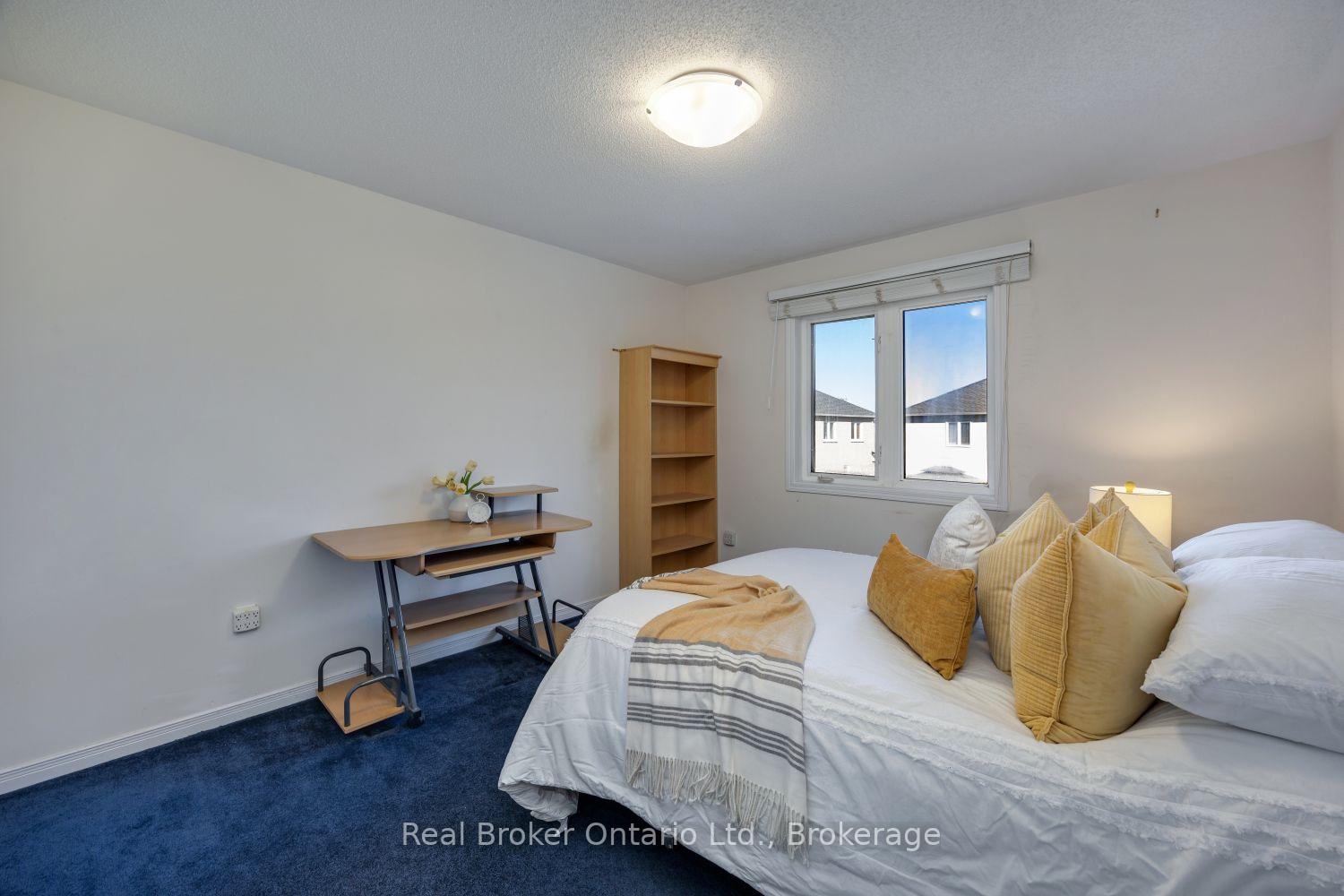 Photo 28 of 213 Hutton Place, Clarington, Bowmanville — HOMEH