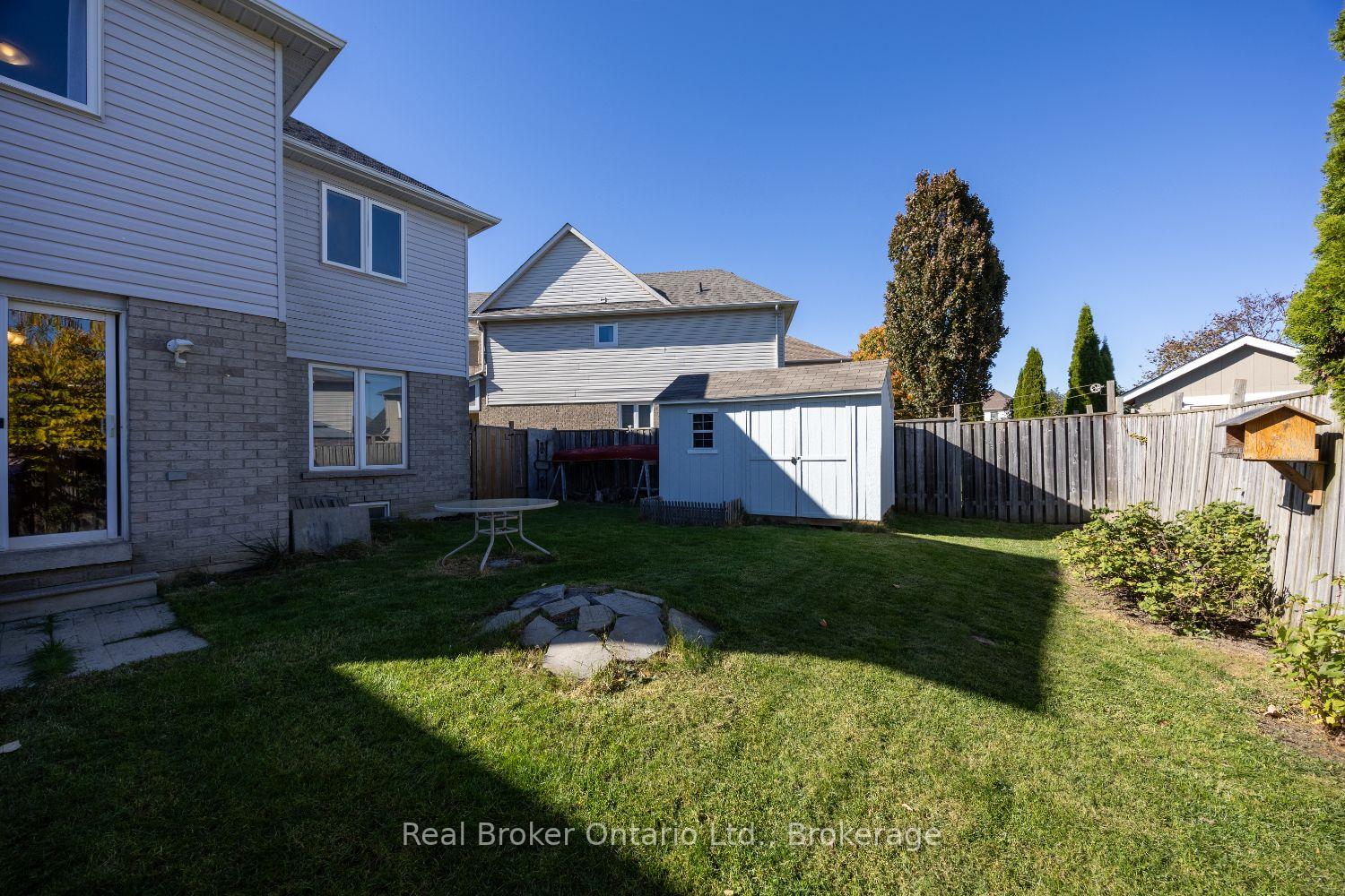Photo 32 of 213 Hutton Place, Clarington, Bowmanville — HOMEH