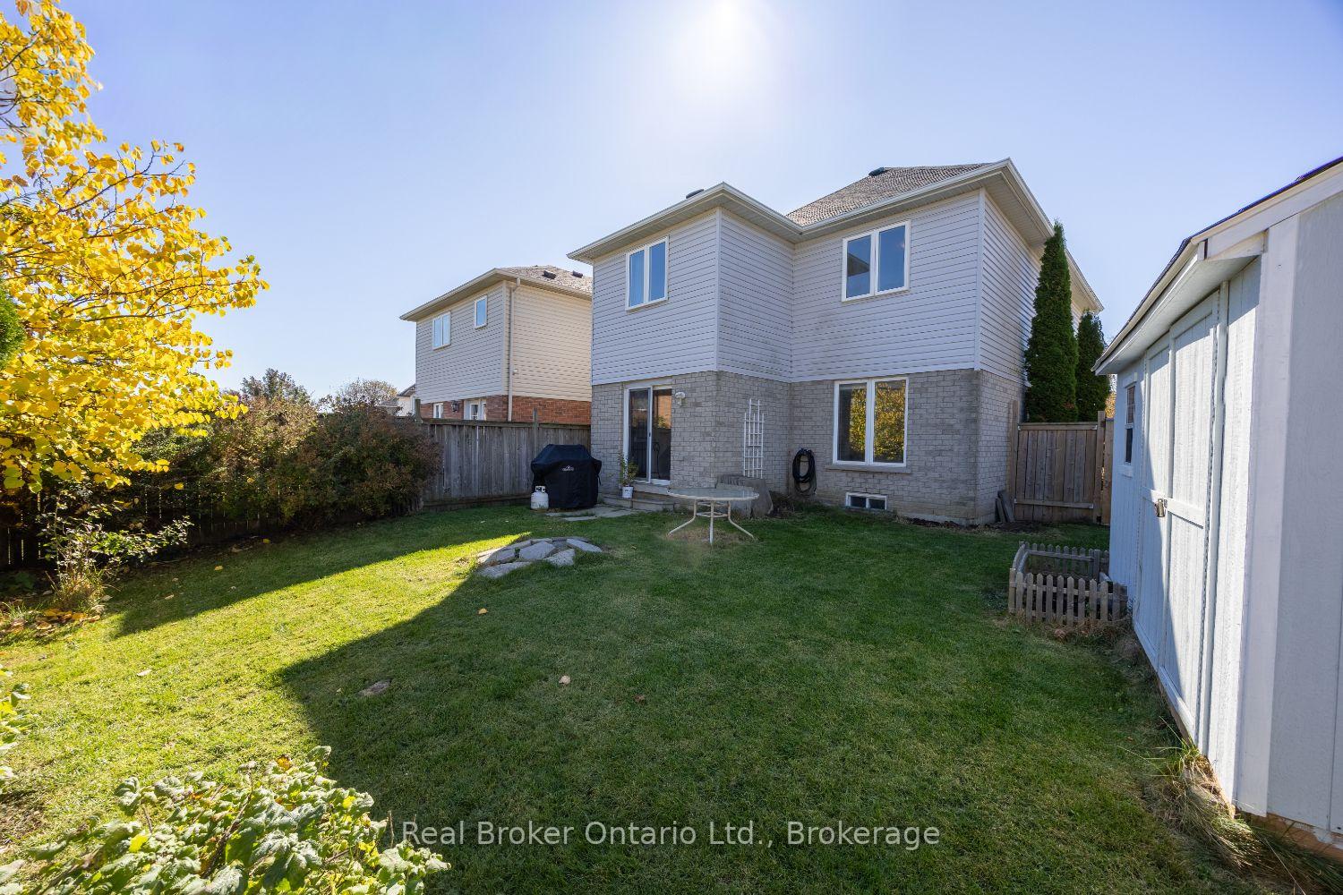 Photo 33 of 213 Hutton Place, Clarington, Bowmanville — HOMEH