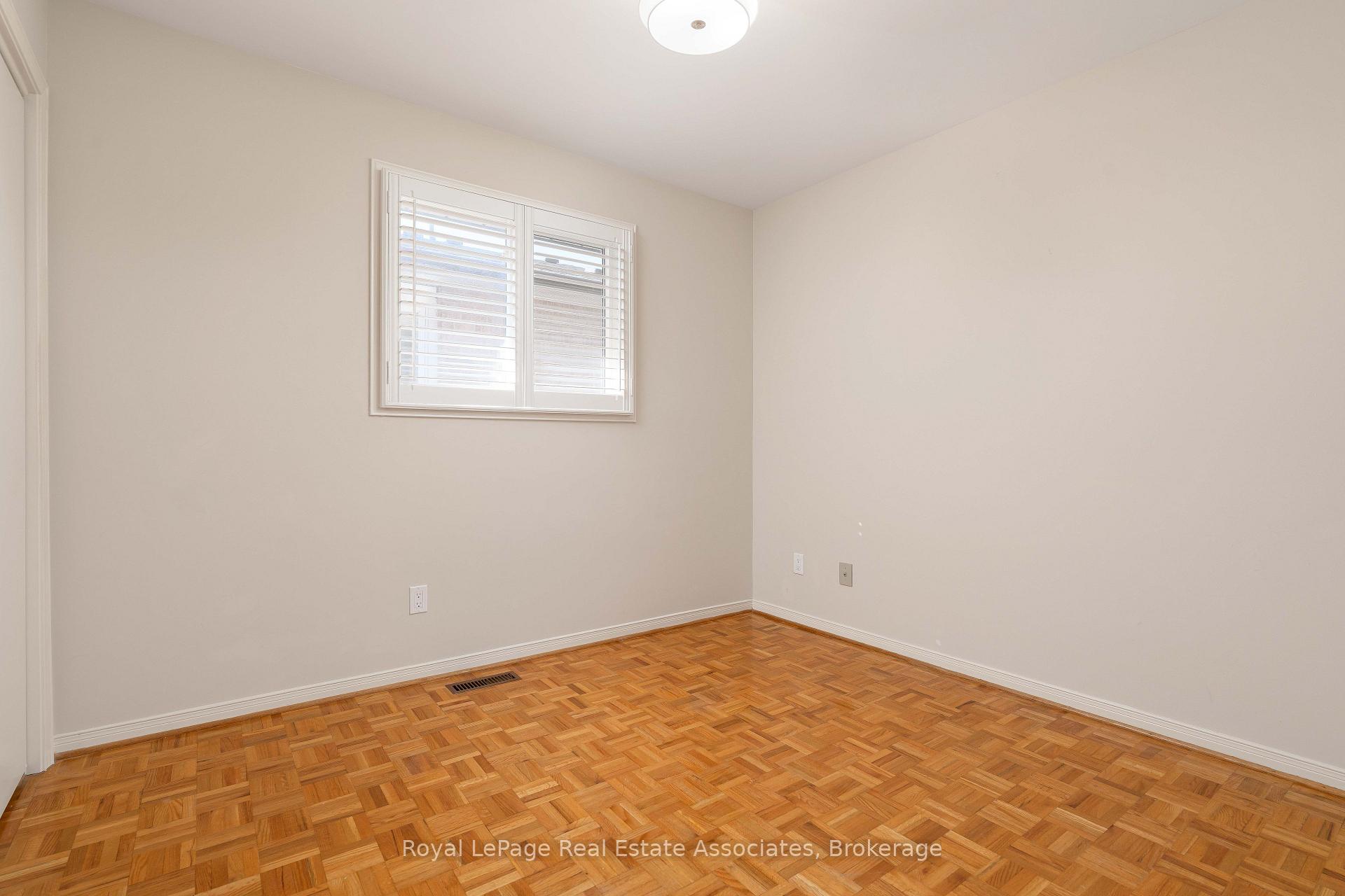 Photo 29 of 7 Capstan Court, North York, Glenfield-Jane Heights — HOMEH
