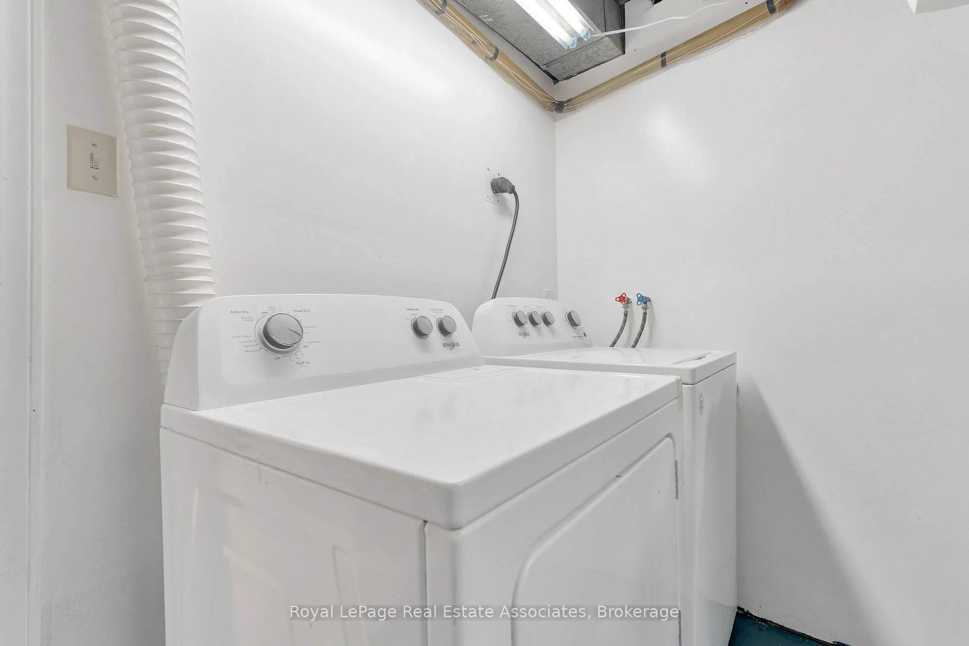 Photo 42 of 7 Capstan Court, North York, Glenfield-Jane Heights — HOMEH