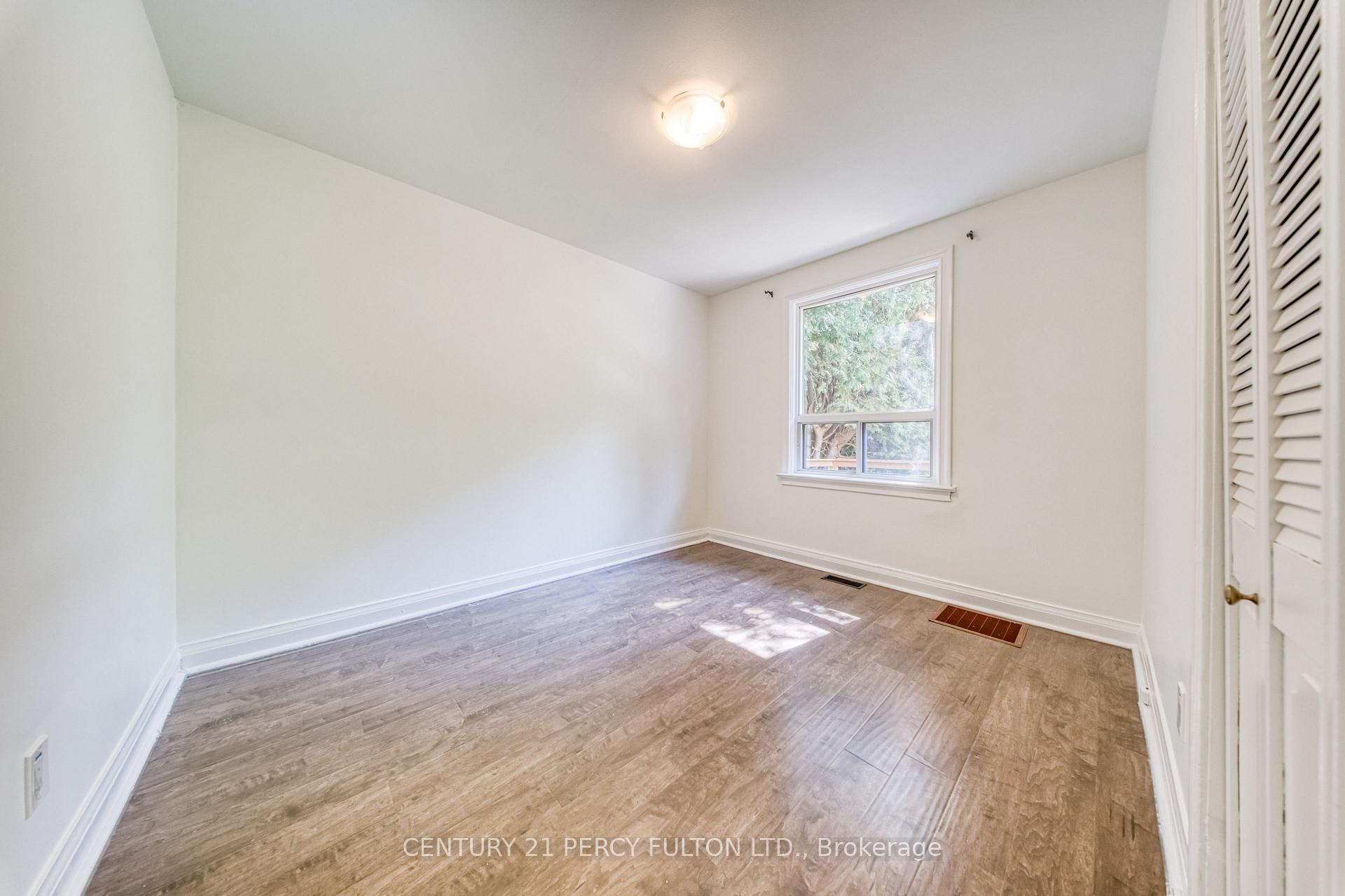 Photo 16 of 109 Norton Avenue, North York, Willowdale East — HOMEH