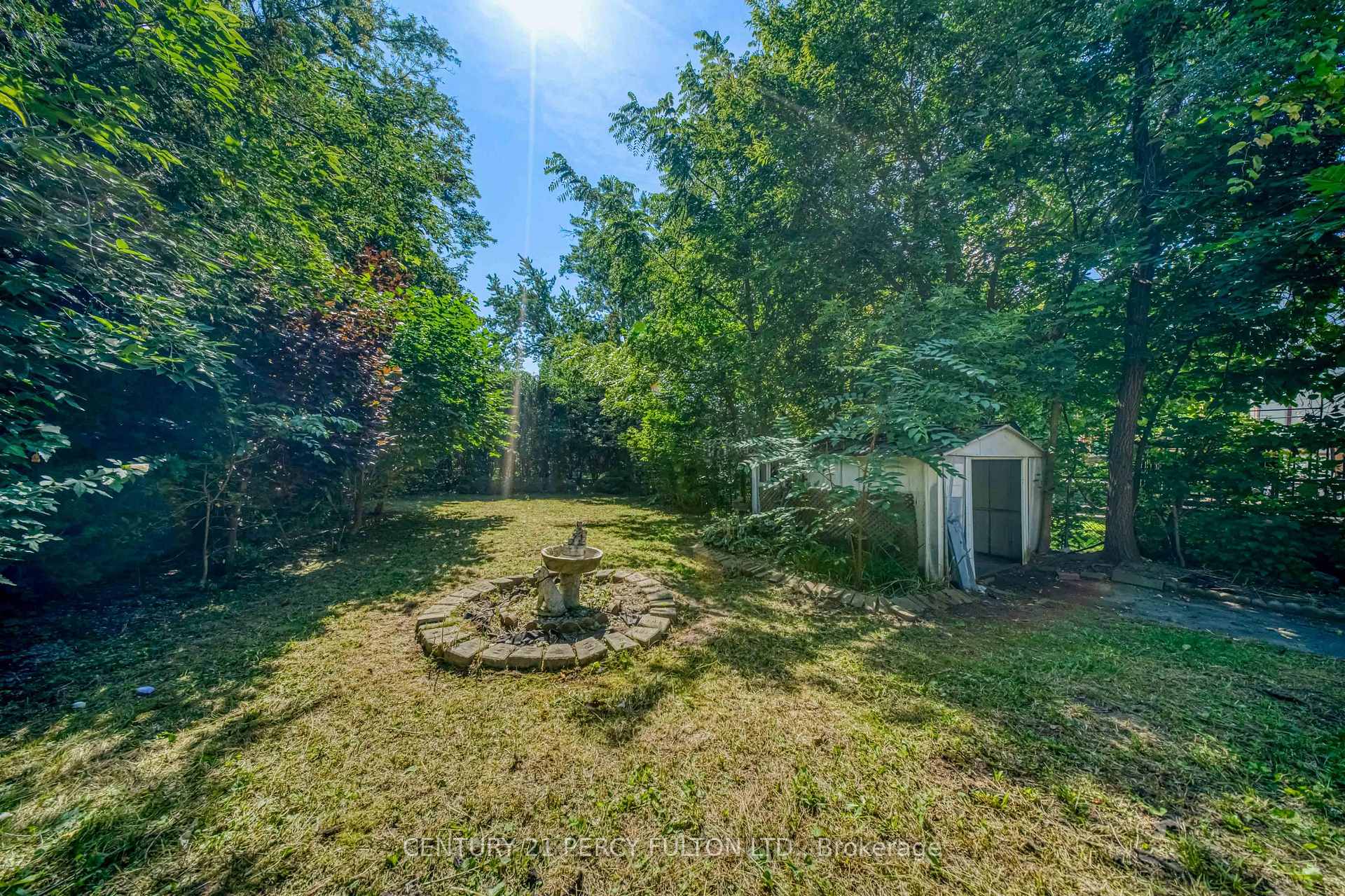Photo 33 of 109 Norton Avenue, North York, Willowdale East — HOMEH