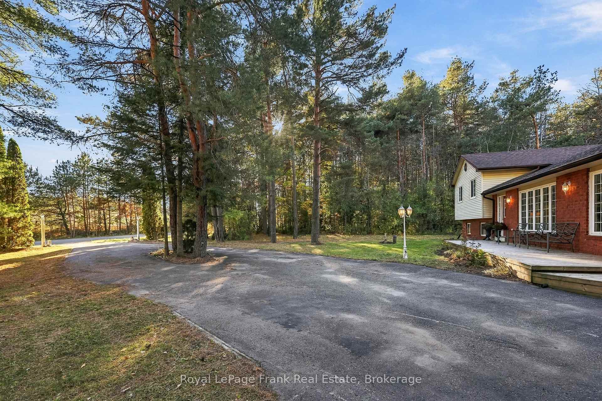Photo 6 of 103 Waite Road, Kawartha Lakes, Manvers — HOMEH