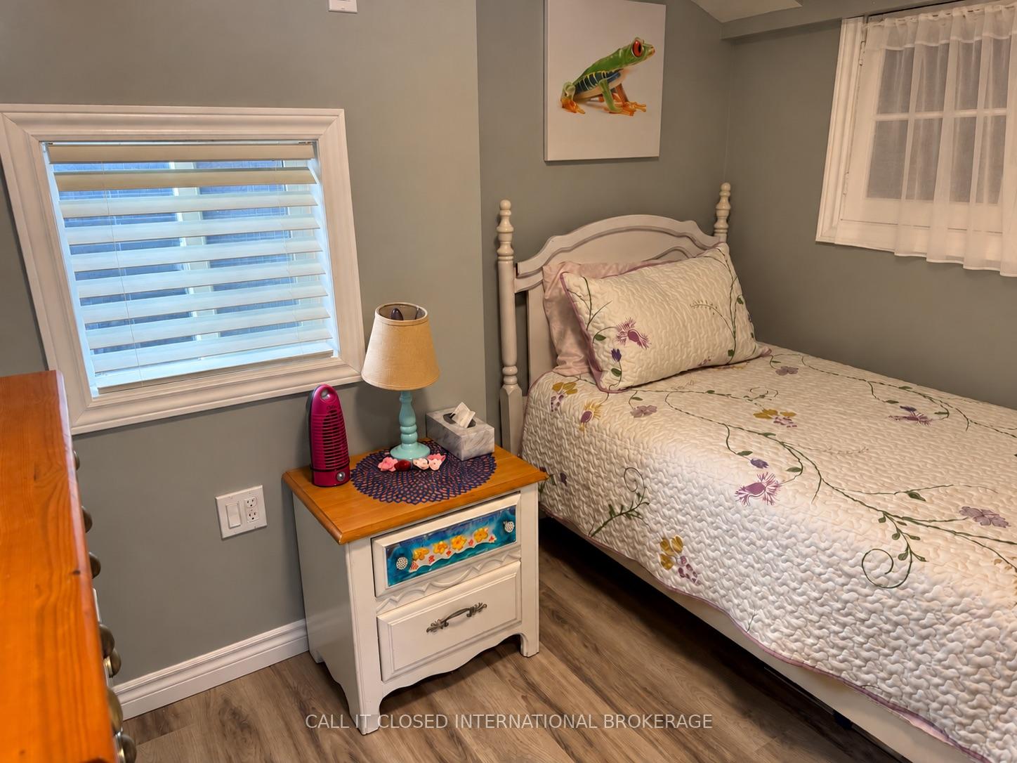 Photo 5 of 381 Front Street, Central Elgin, Port Stanley — HOMEH