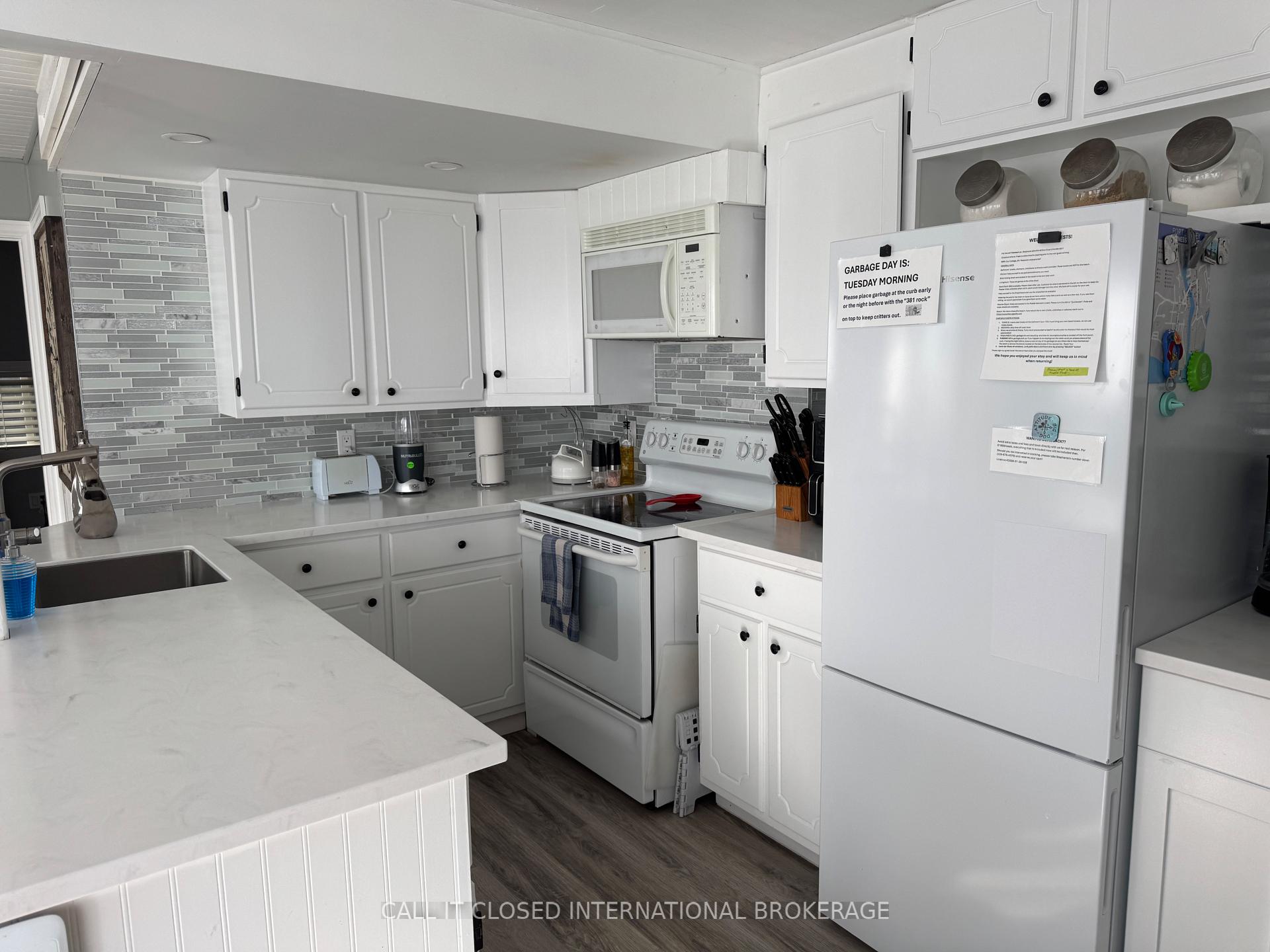 Photo 13 of 381 Front Street, Central Elgin, Port Stanley — HOMEH