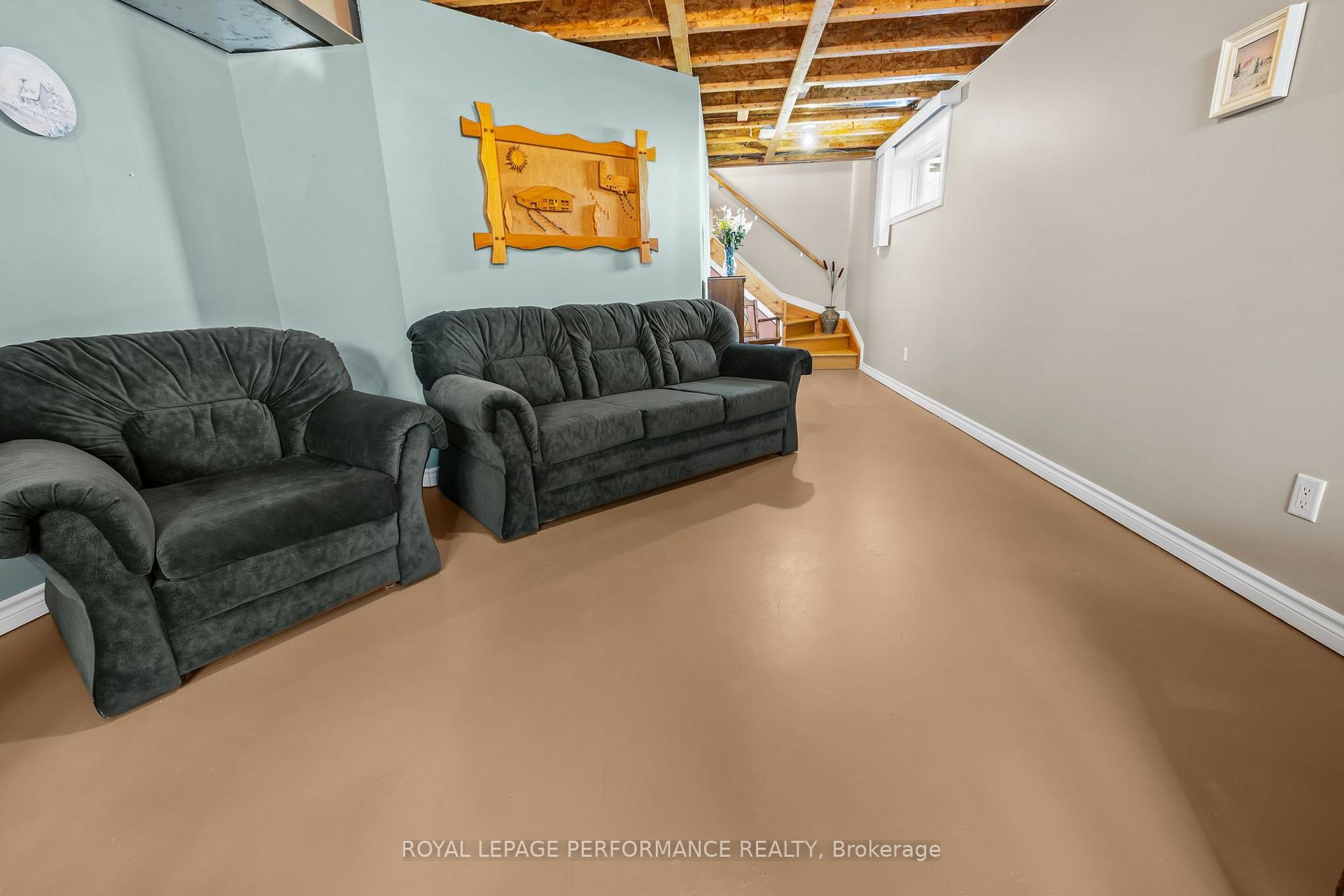 Photo 15 of 71 Faucher Boulevard, Casselman, Casselman — HOMEH