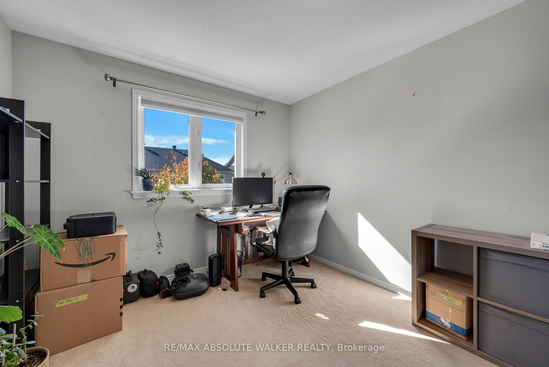 Photo 18 of 518 Fordell Avenue, Ottawa, Kanata - Morgan's Grant/South March — HOMEH