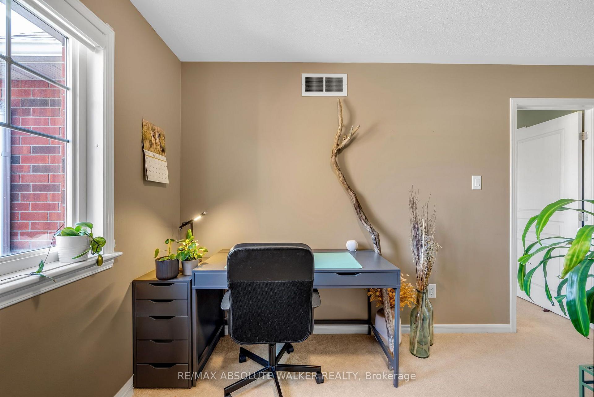 Photo 20 of 518 Fordell Avenue, Ottawa, Kanata - Morgan's Grant/South March — HOMEH
