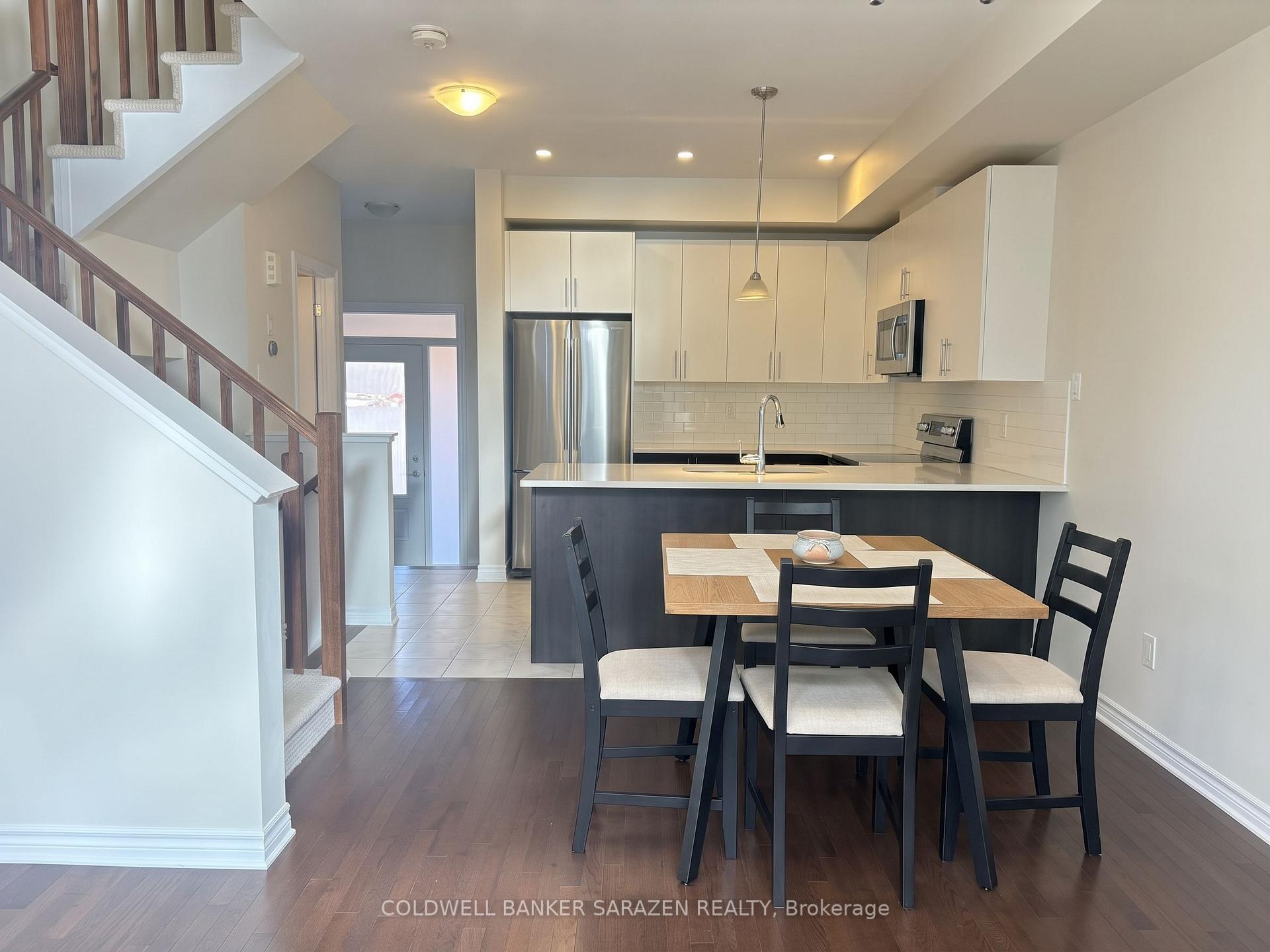 Photo 10 of 216 Tim Sheehan Place, Ottawa, Kanata - Emerald Meadows/Trailwest — HOMEH