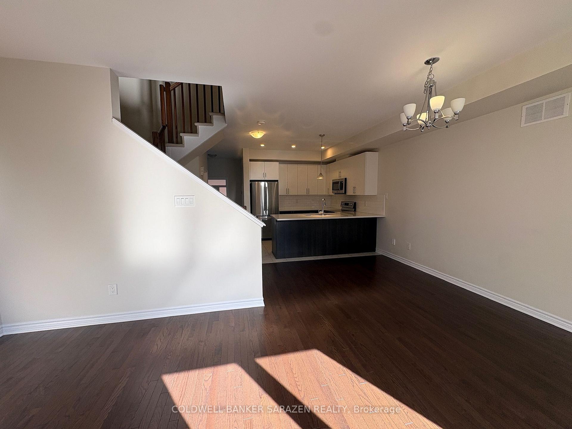 Photo 13 of 216 Tim Sheehan Place, Ottawa, Kanata - Emerald Meadows/Trailwest — HOMEH