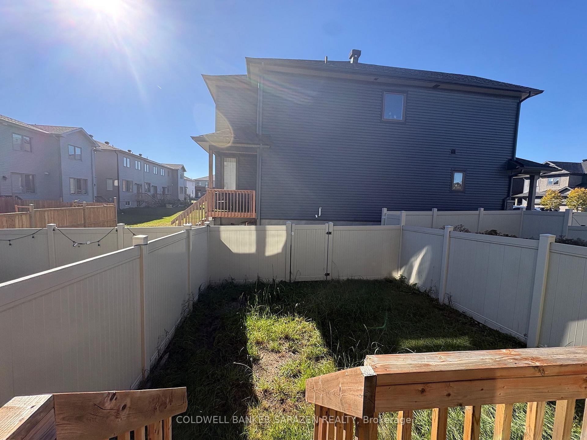 Photo 37 of 216 Tim Sheehan Place, Ottawa, Kanata - Emerald Meadows/Trailwest — HOMEH