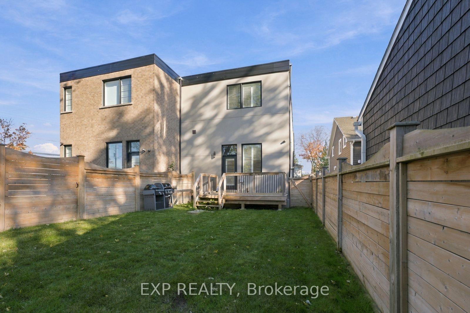 Photo 34 of 54 Benson Avenue, Mississauga, Port Credit — HOMEH