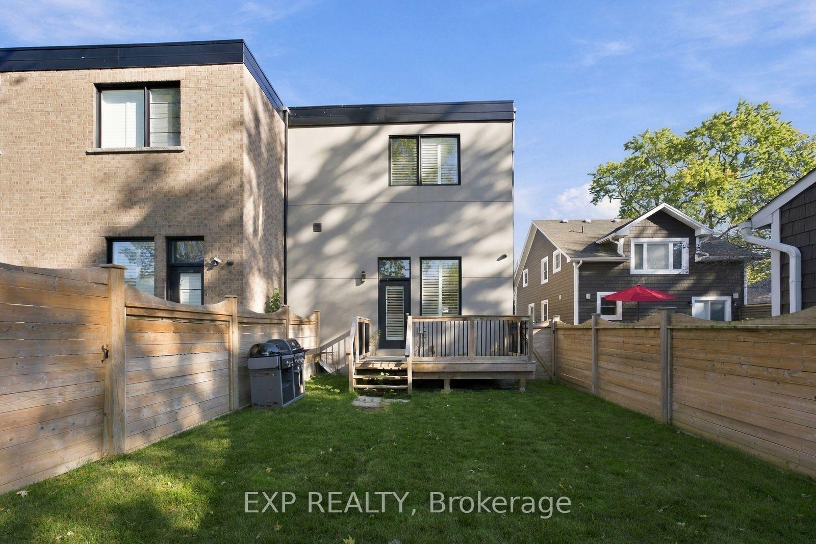 Photo 35 of 54 Benson Avenue, Mississauga, Port Credit — HOMEH