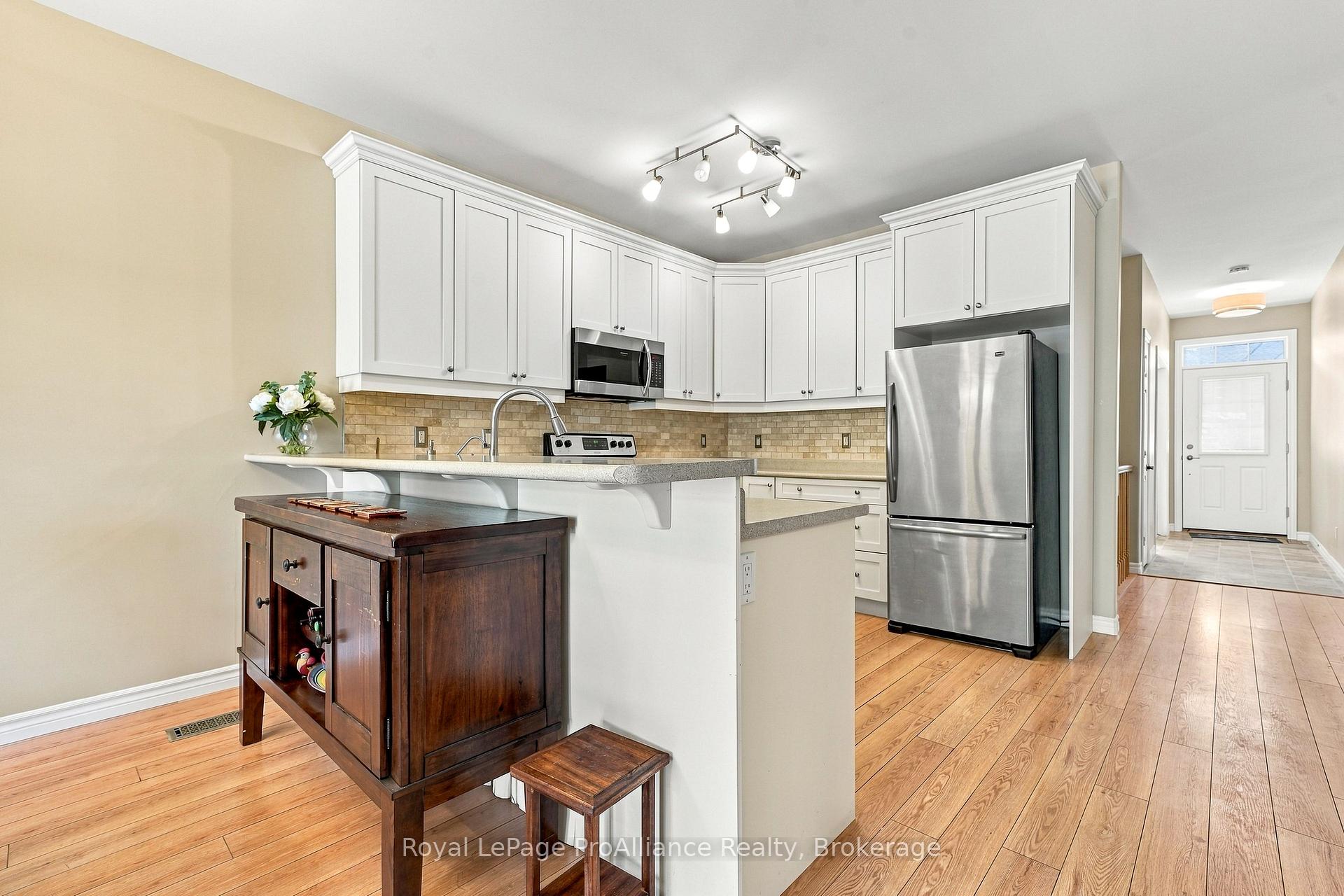 Photo 15 of Unit 41, 56-194 Haig Road, Belleville, Belleville Ward — HOMEH