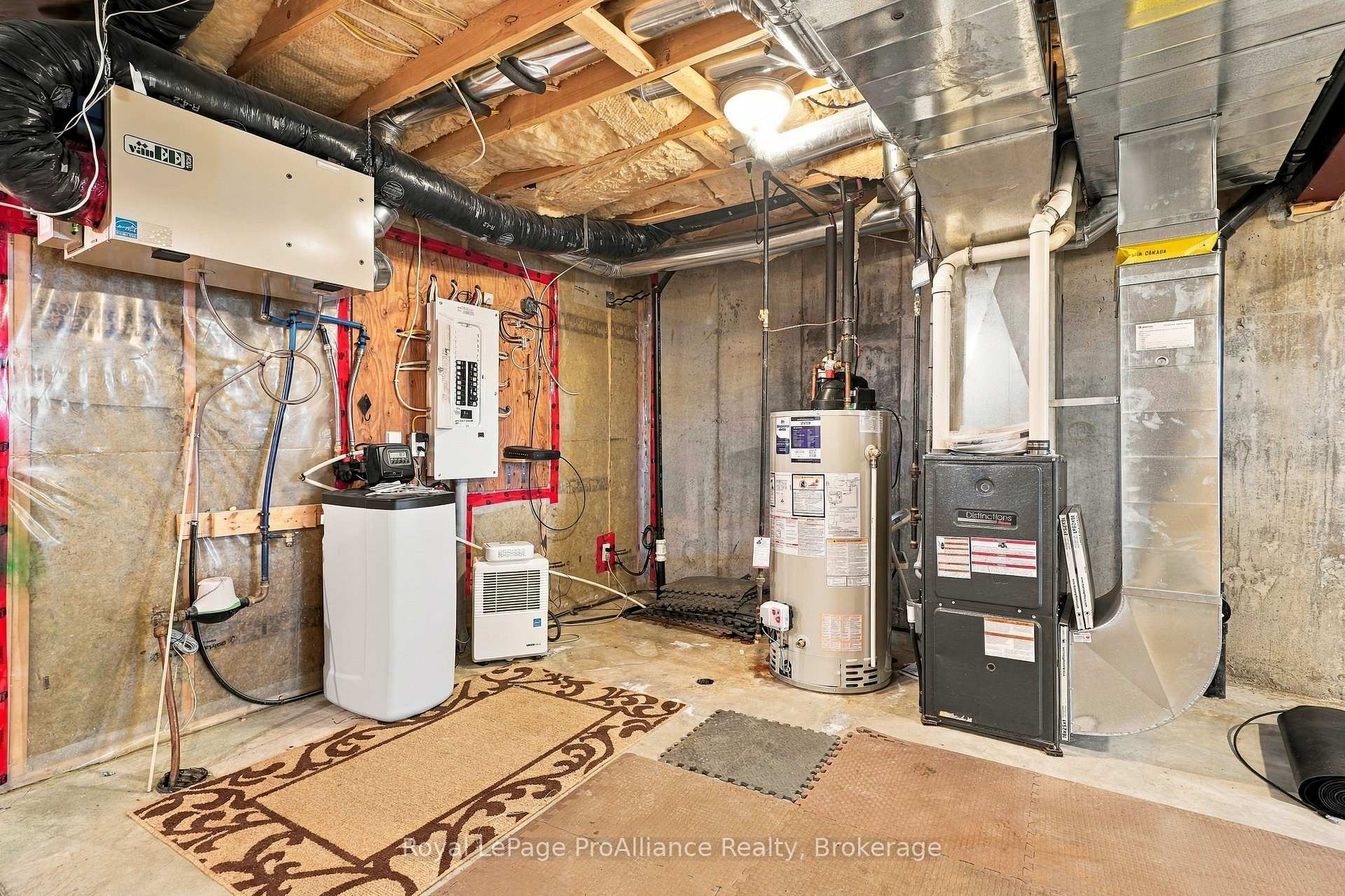Photo 38 of Unit 41, 56-194 Haig Road, Belleville, Belleville Ward — HOMEH
