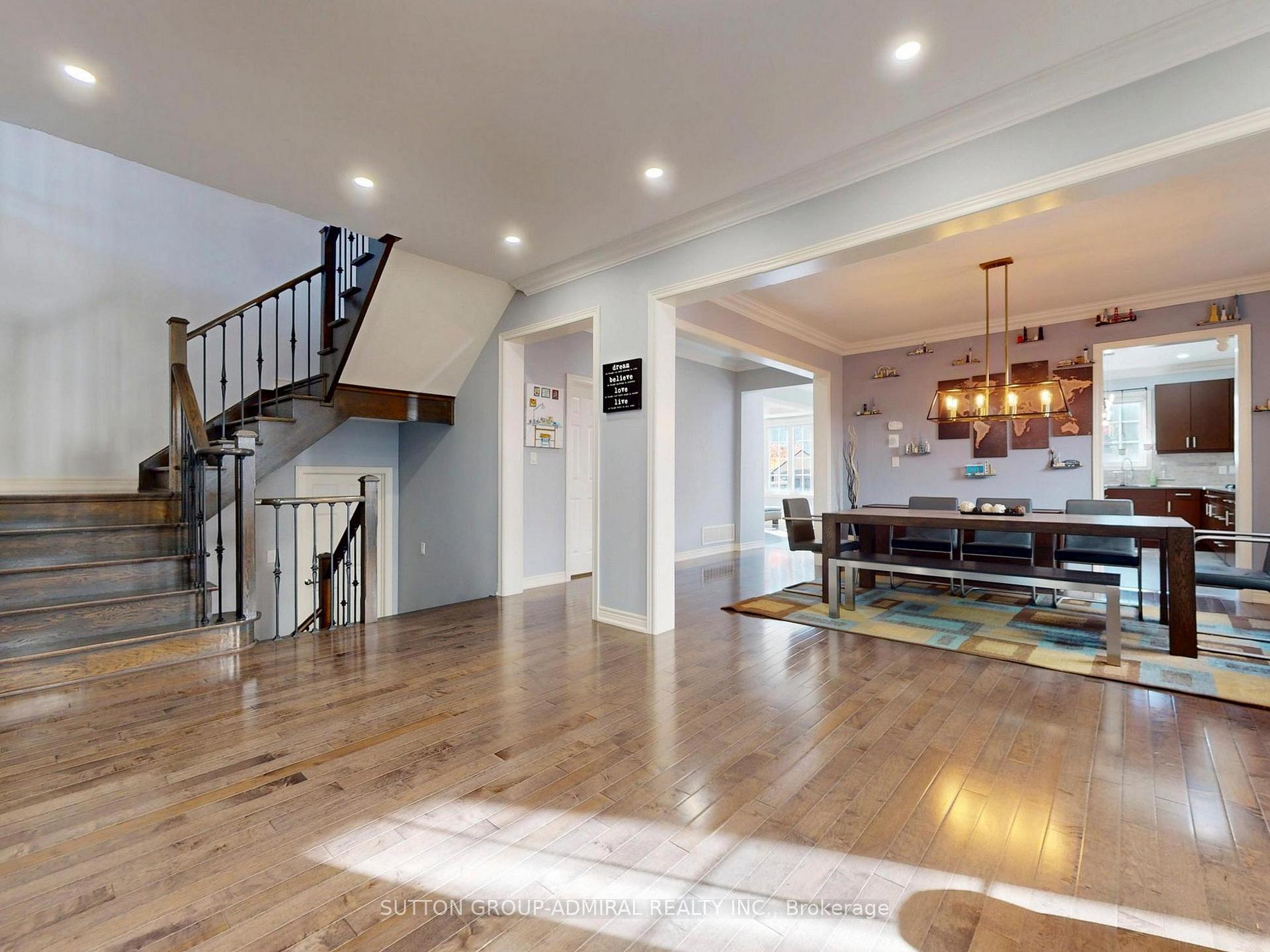 Photo 5 of 108 Baldry Avenue, Vaughan, Patterson — HOMEH