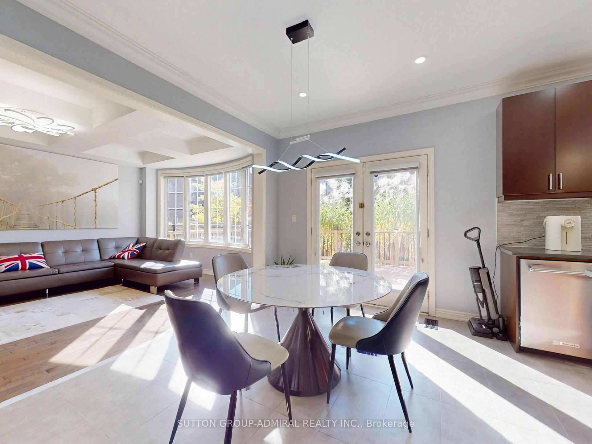 Photo 13 of 108 Baldry Avenue, Vaughan, Patterson — HOMEH