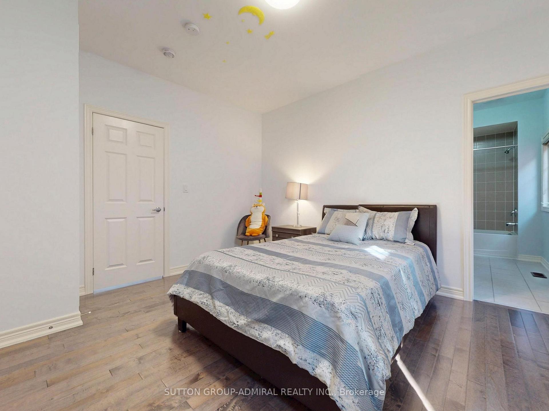 Photo 28 of 108 Baldry Avenue, Vaughan, Patterson — HOMEH