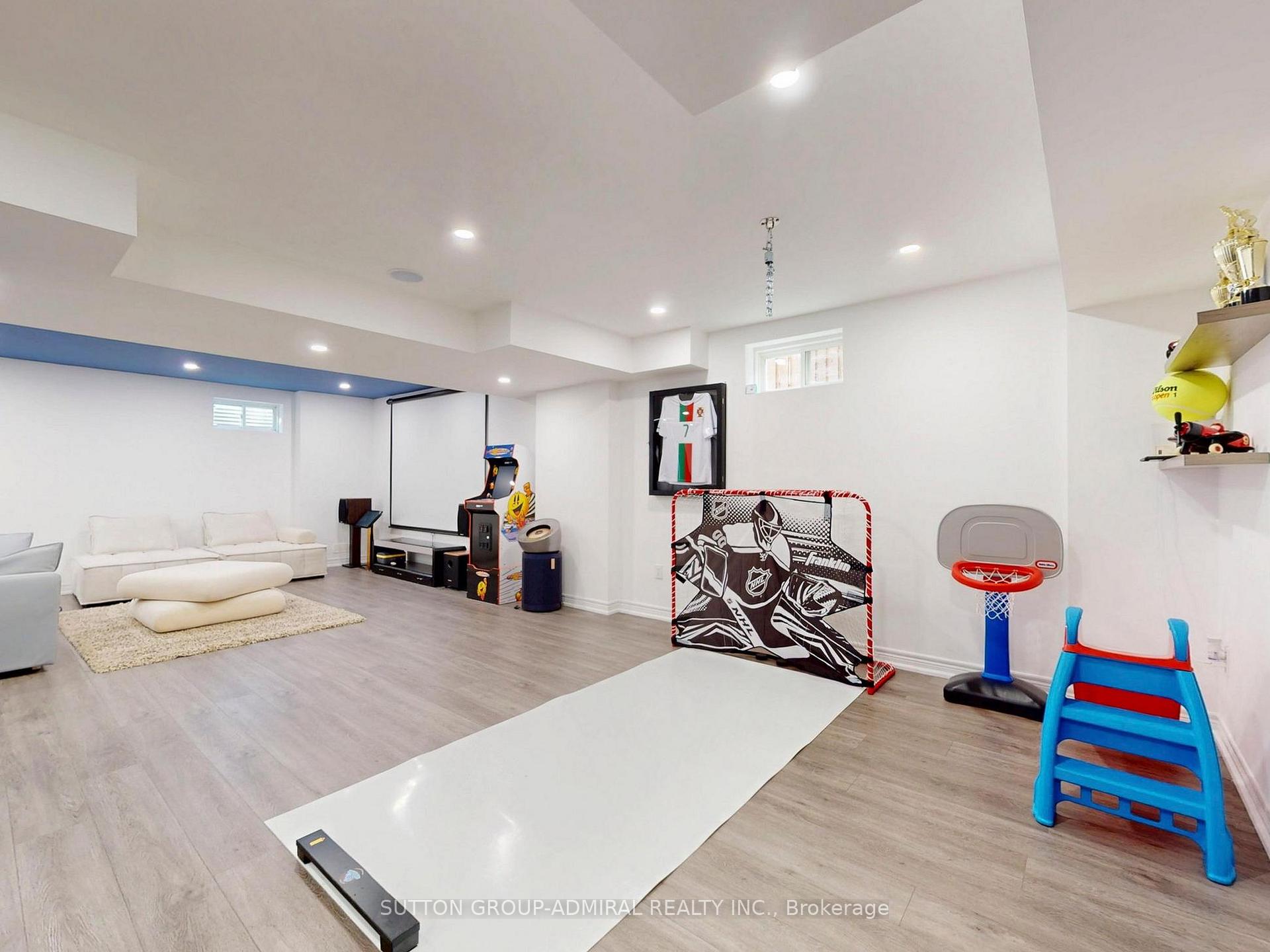 Photo 33 of 108 Baldry Avenue, Vaughan, Patterson — HOMEH